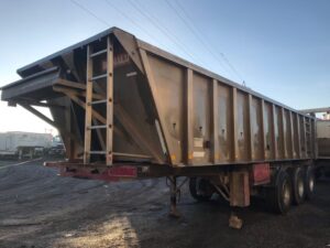 bañera basculante de aluminio