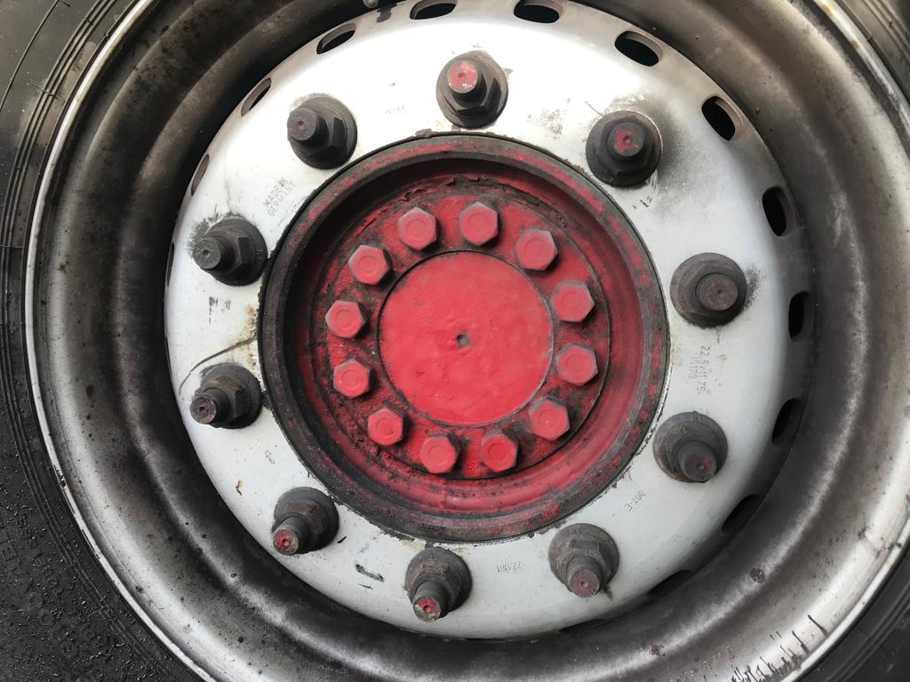 x- VENDIDO - Semirremolque tauliner Leciñena Año 2006 - Imagen 8