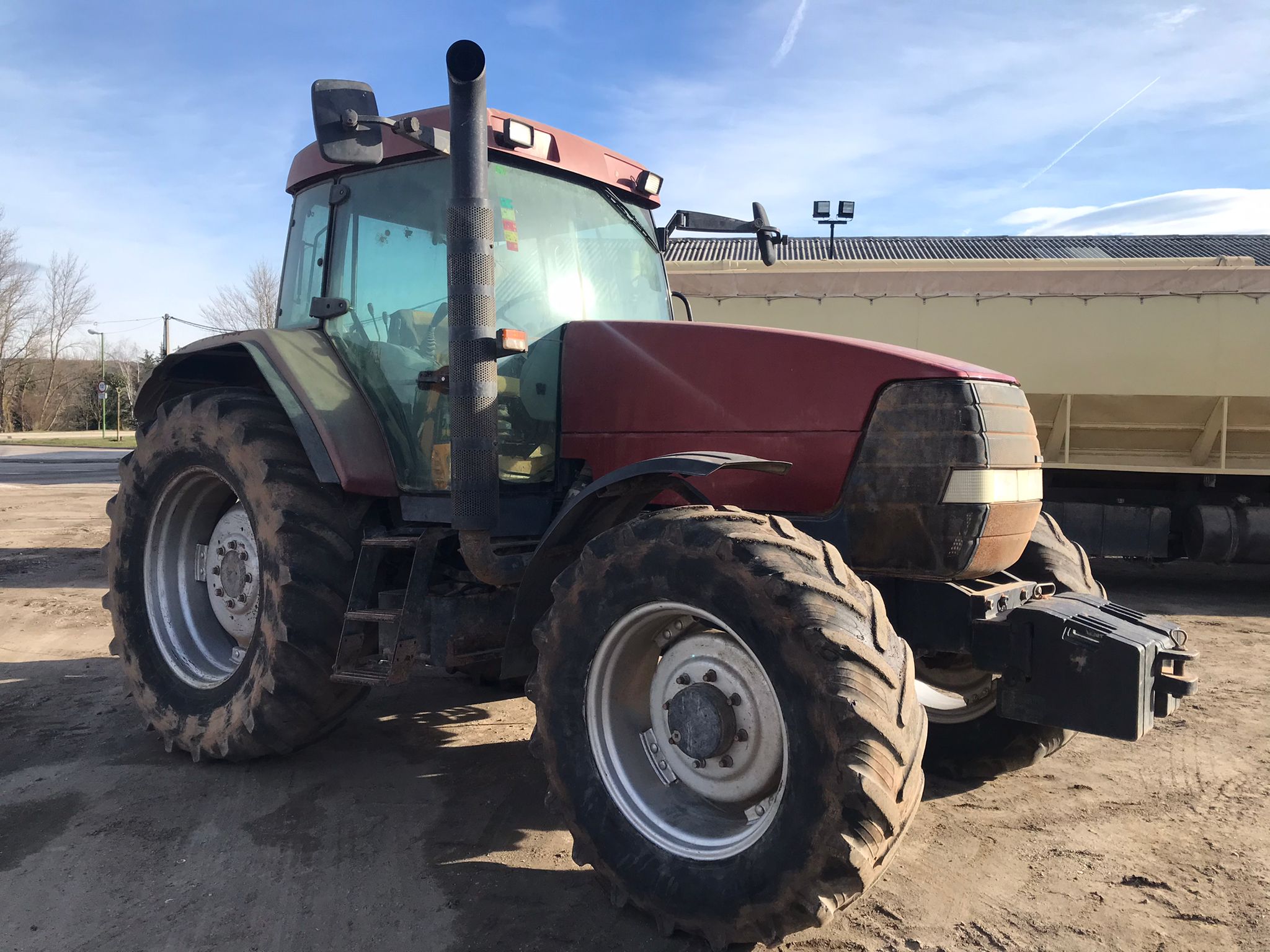 Tractor agrícola Case MX-110 Año 2000 - Imagen 3