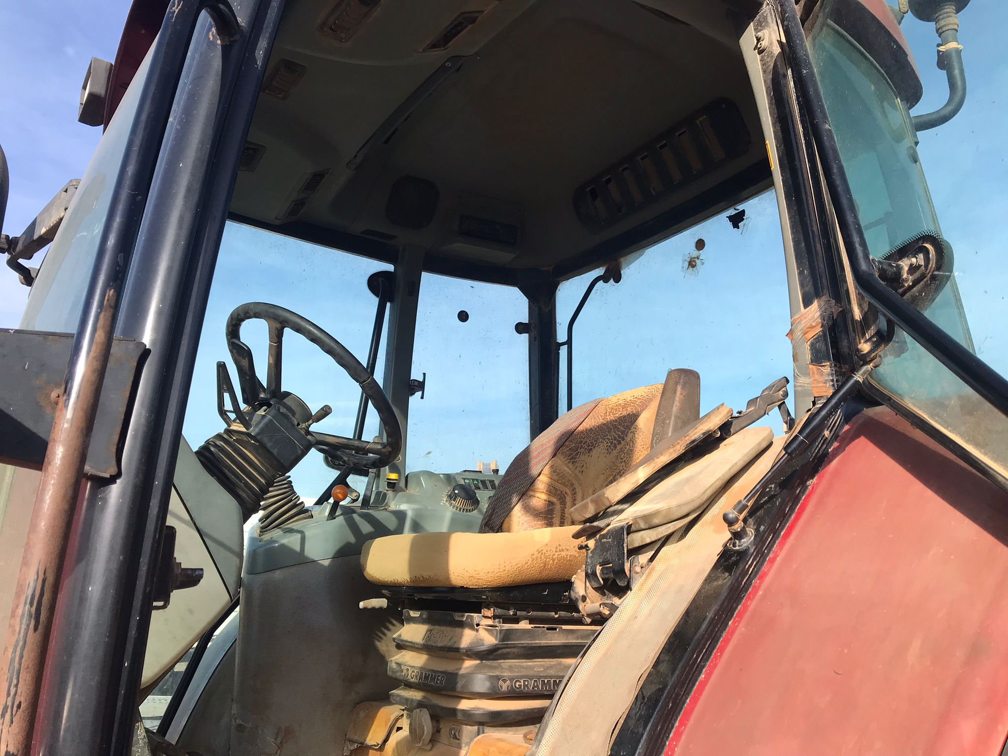 Tractor agrícola Case MX-110 Año 2000 - Imagen 8