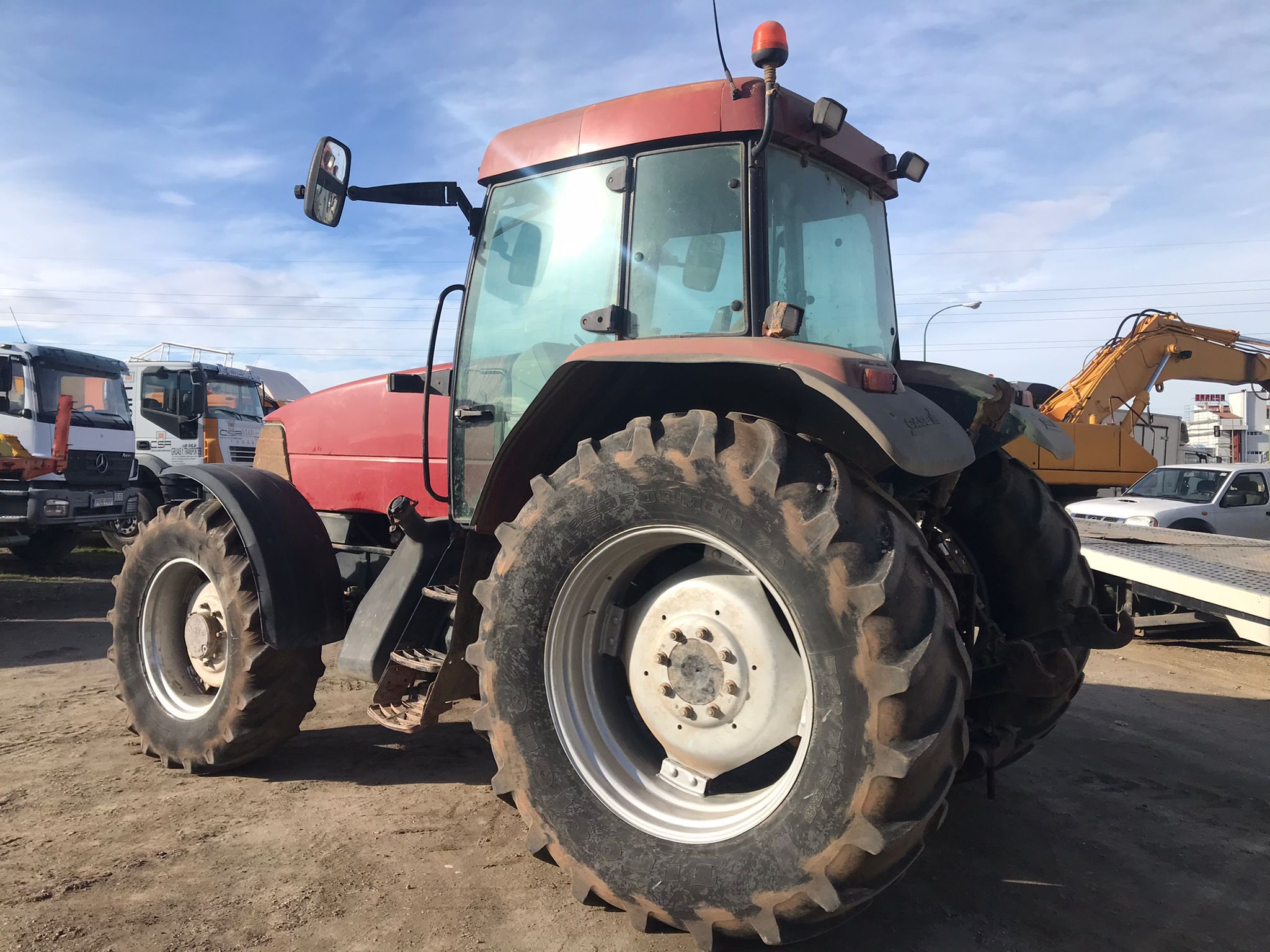 Tractor agrícola Case MX-110 Año 2000 - Imagen 7