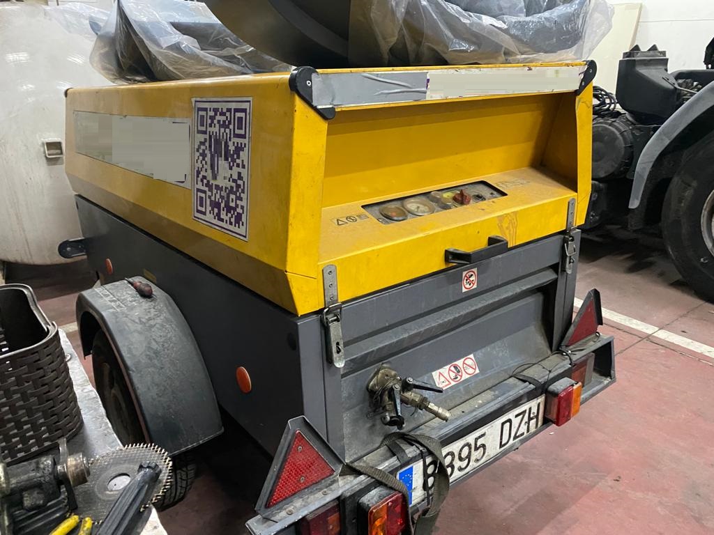 x- VENDIDO - Compresor de aire Atlas Copco XAHS 37 Año 2013 - Imagen 3