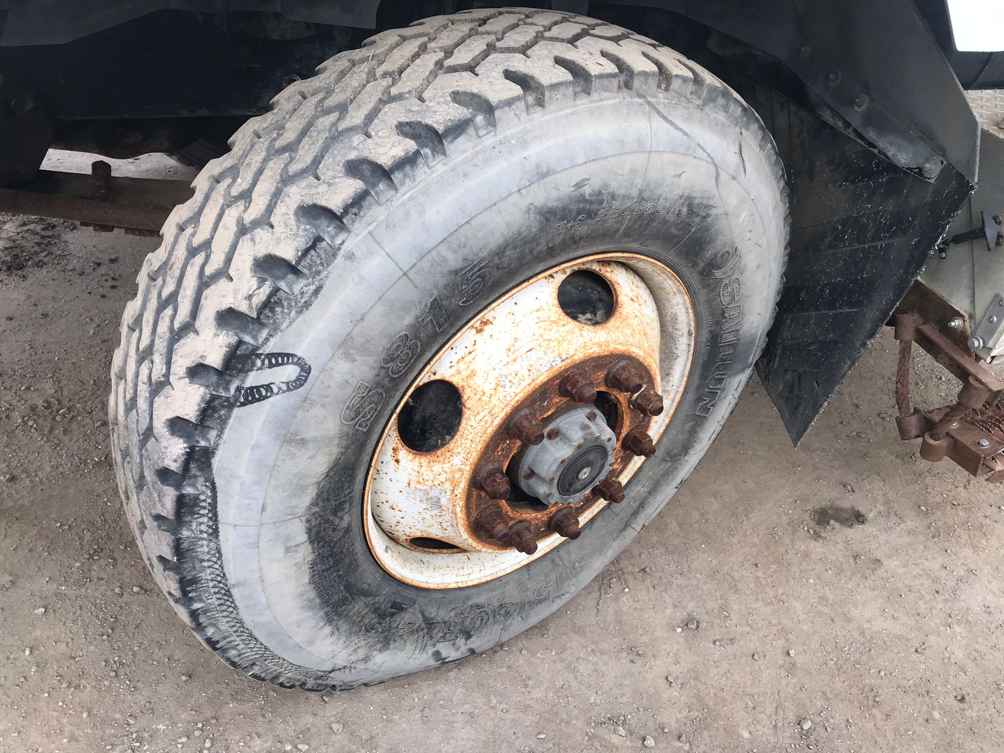 International Paystar 5600i6x4 cisterna - 2004 - Imagen 13