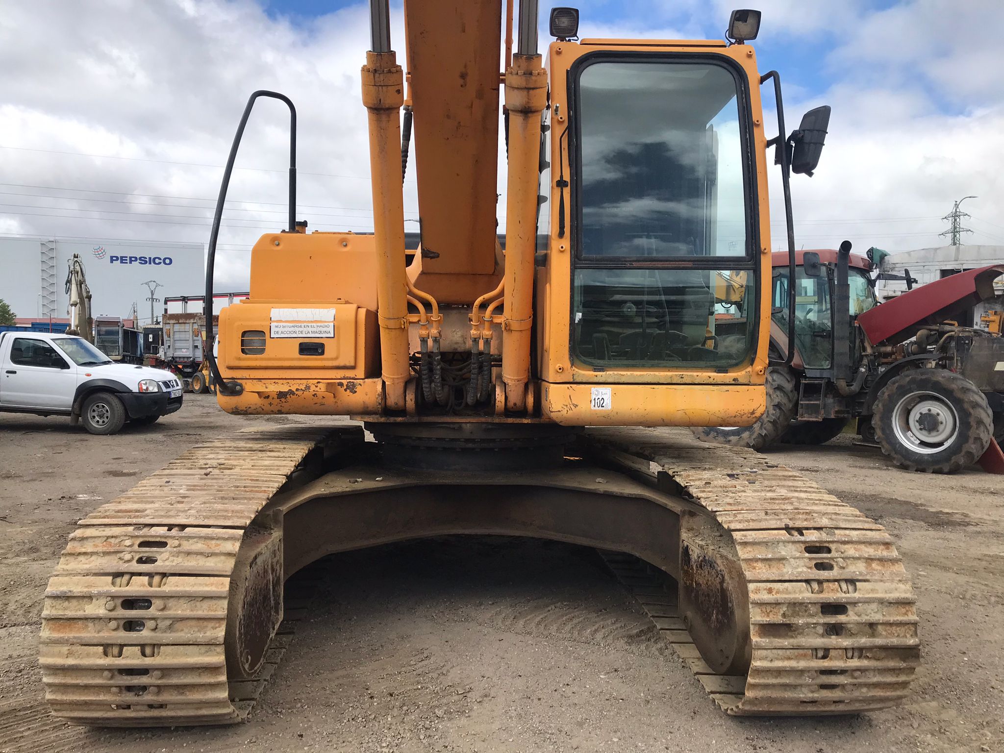 x- VENDIDO - Excavadora de cadenas Hyundai Robex 210 LC 7 - 2006 - Imagen 10