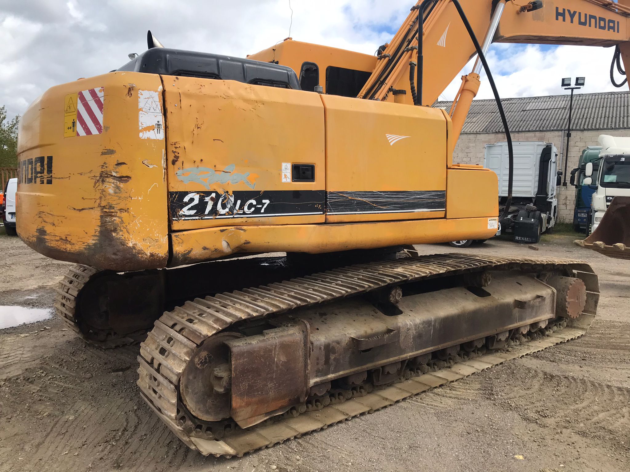 x- VENDIDO - Excavadora de cadenas Hyundai Robex 210 LC 7 - 2006 - Imagen 5