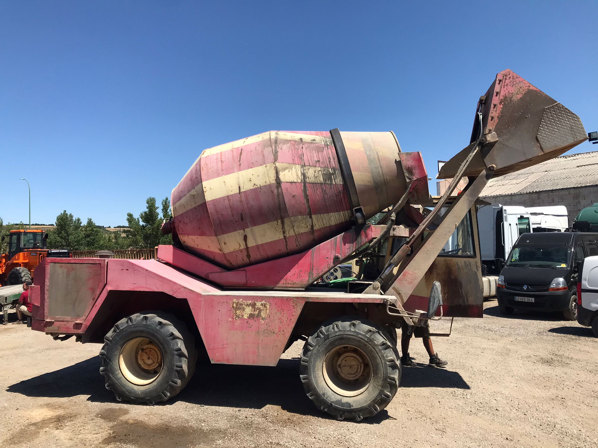 x- VENDIDO - Autohormigonera COC Premier 5 - 2000 - Imagen 4