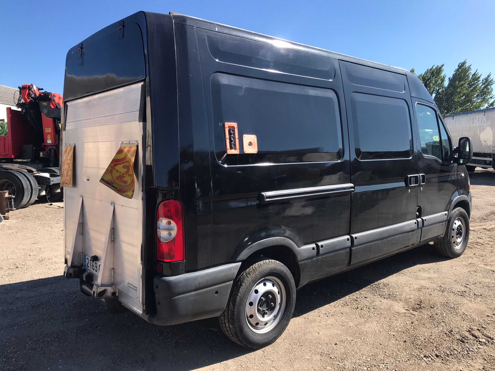 x- VENDIDO - Renault Master - 2009 - Imagen 5