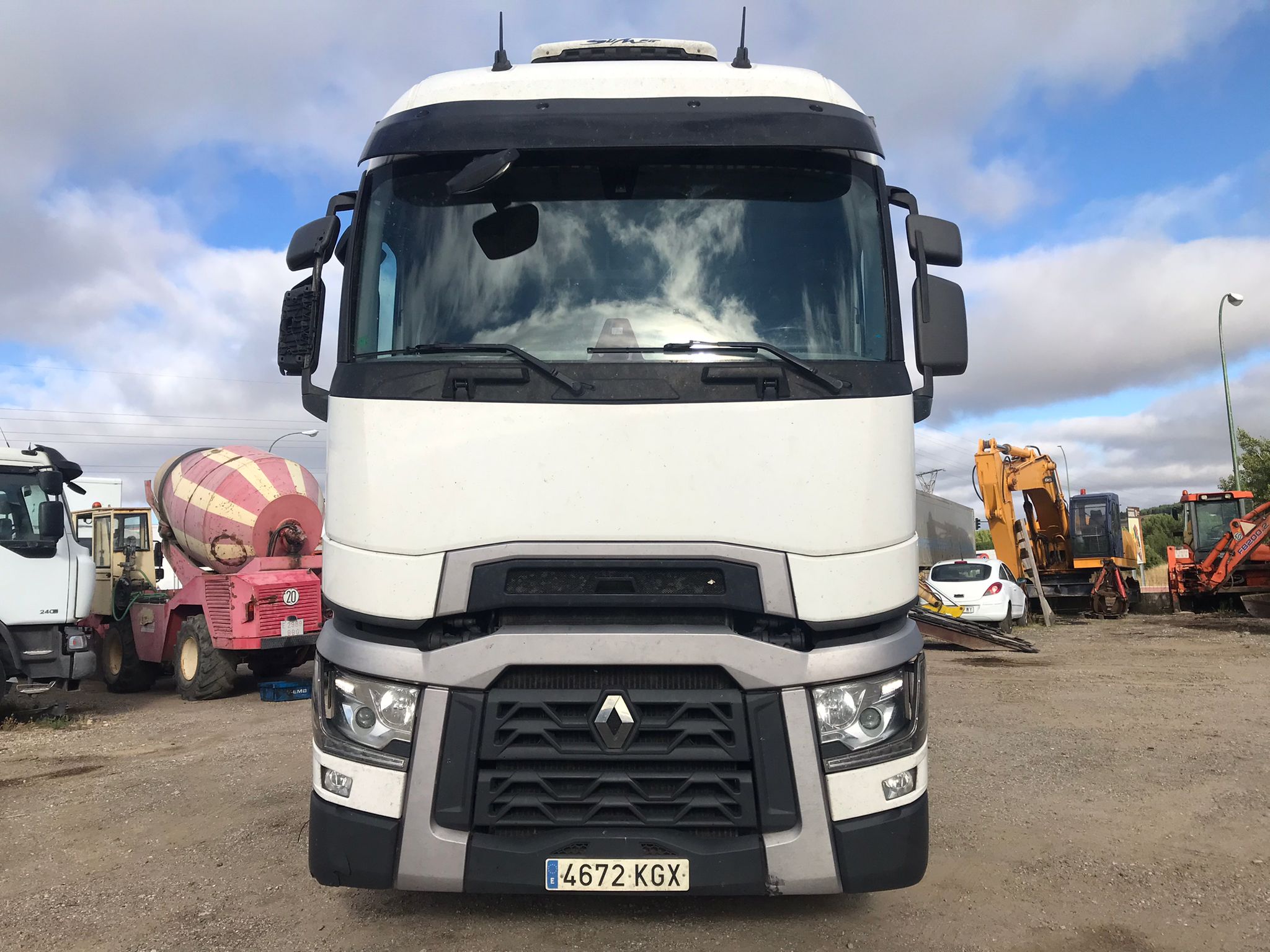 x- VENDIDO - Renault T 480 highcab T4X2 E6 - Año 2018 - Imagen 2