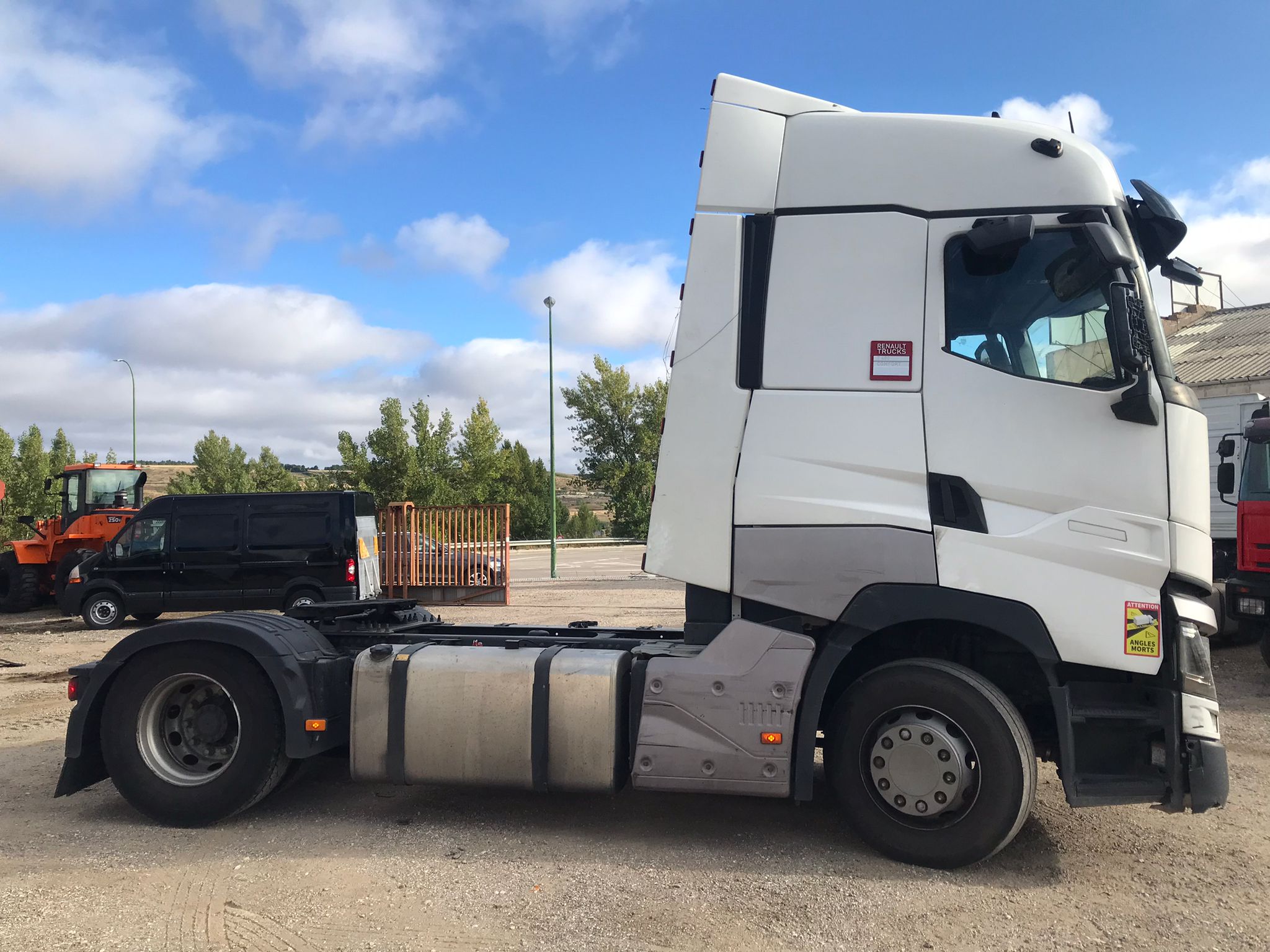 x- VENDIDO - Renault T 480 highcab T4X2 E6 - Año 2018 - Imagen 4