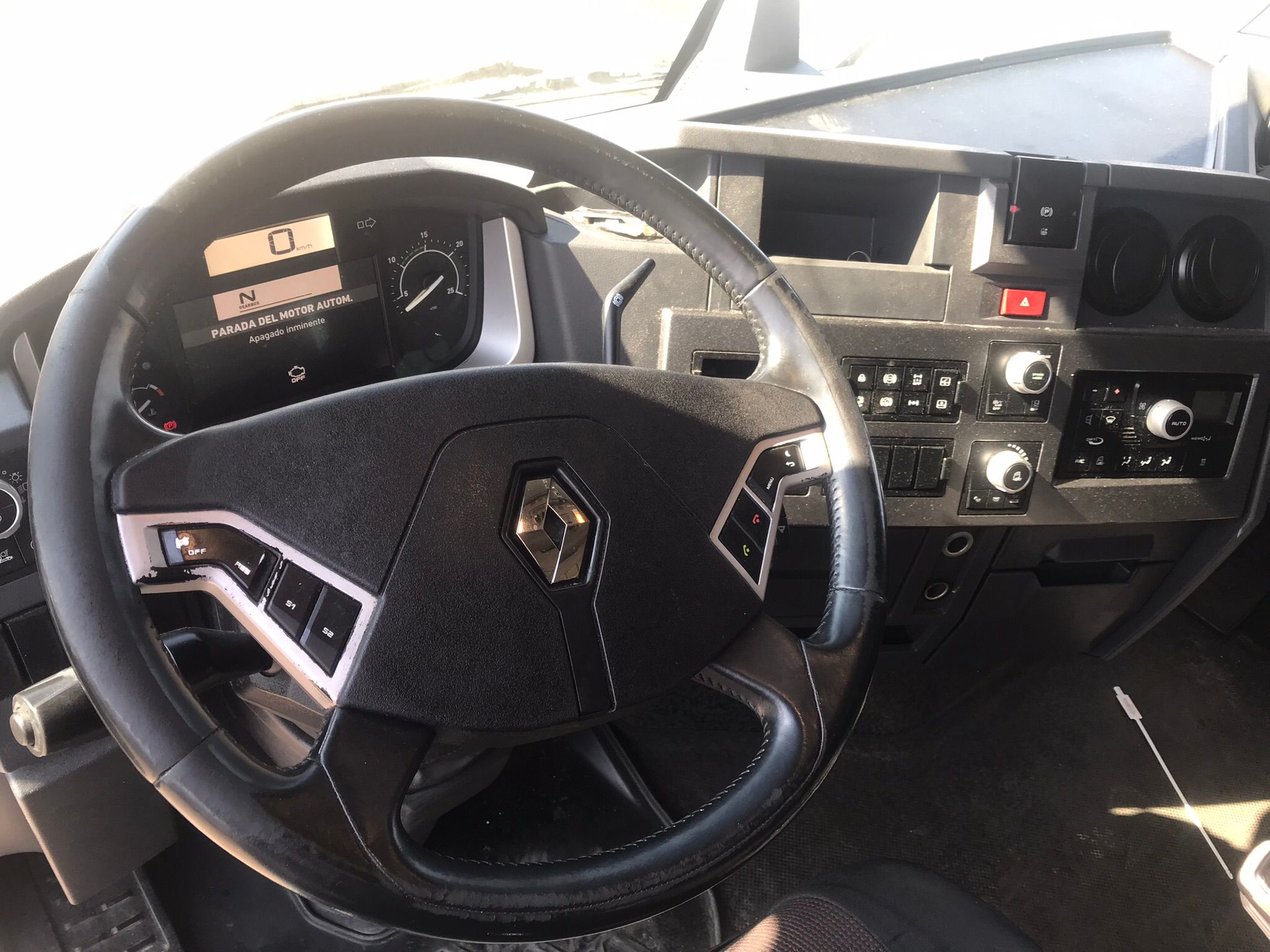 x- VENDIDO - Renault T 480 highcab T4X2 E6 - Año 01/2018 - Imagen 12