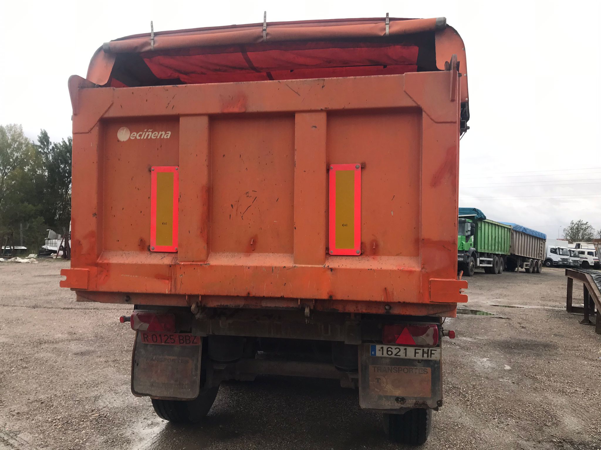 x- VENDIDO - Bañera basculante de hierro Leciñena Año 2006 - Imagen 4