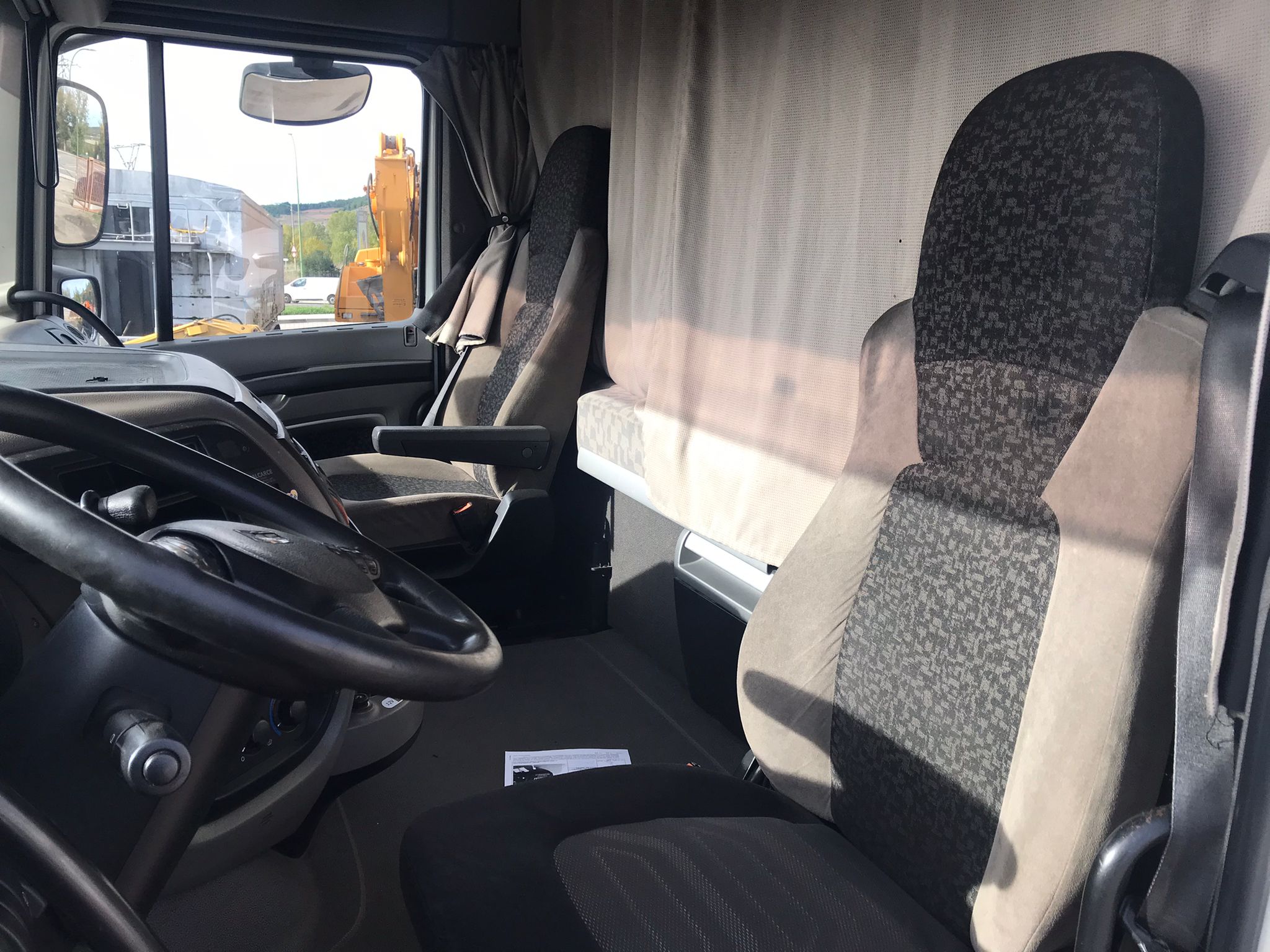 x- VENDIDO - Daf FT XF 105.460 - 2009 - Imagen 12