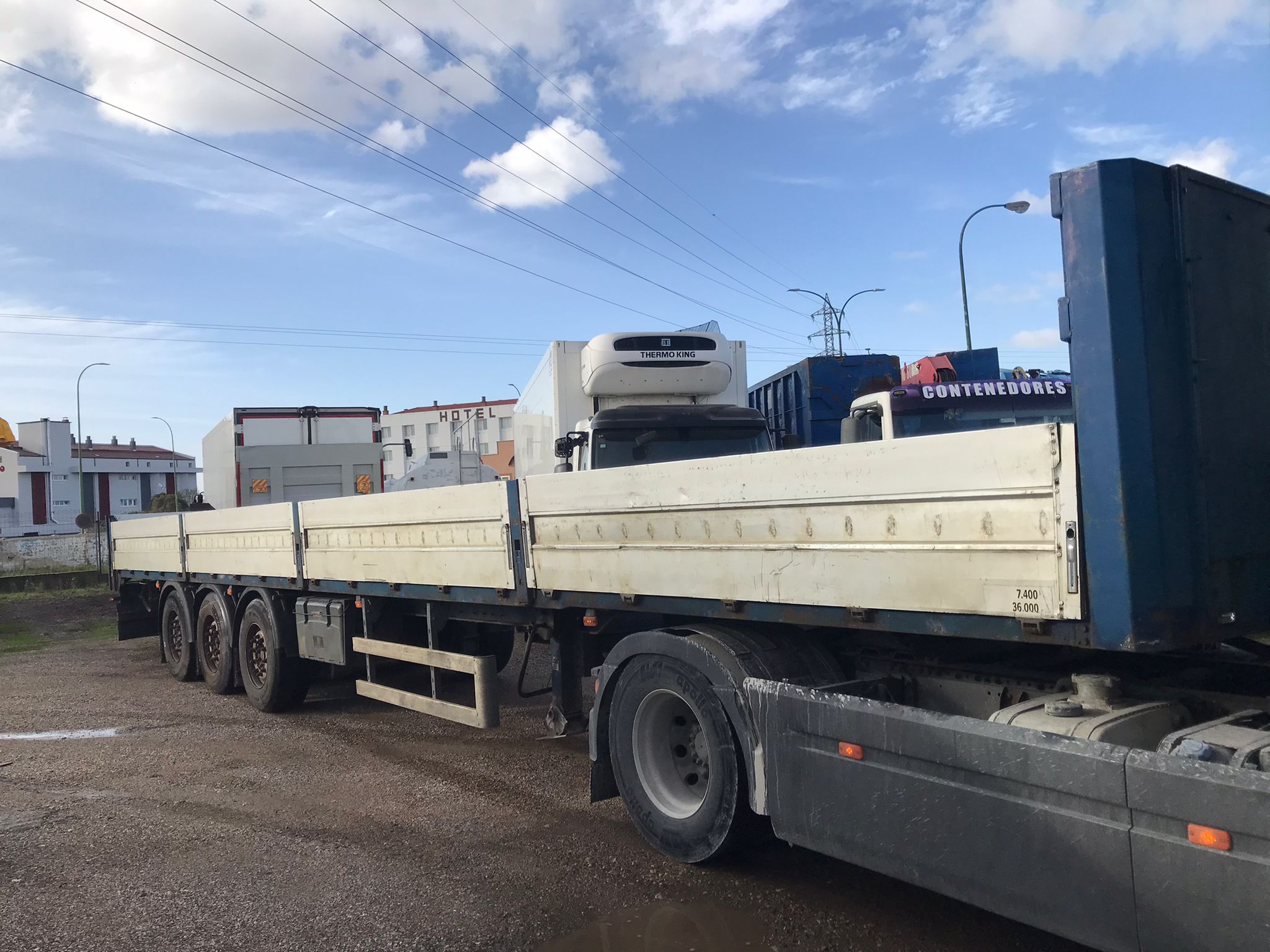 x- VENDIDO - Semirremolque caja abierta Guillen Año 2006 - Imagen 4