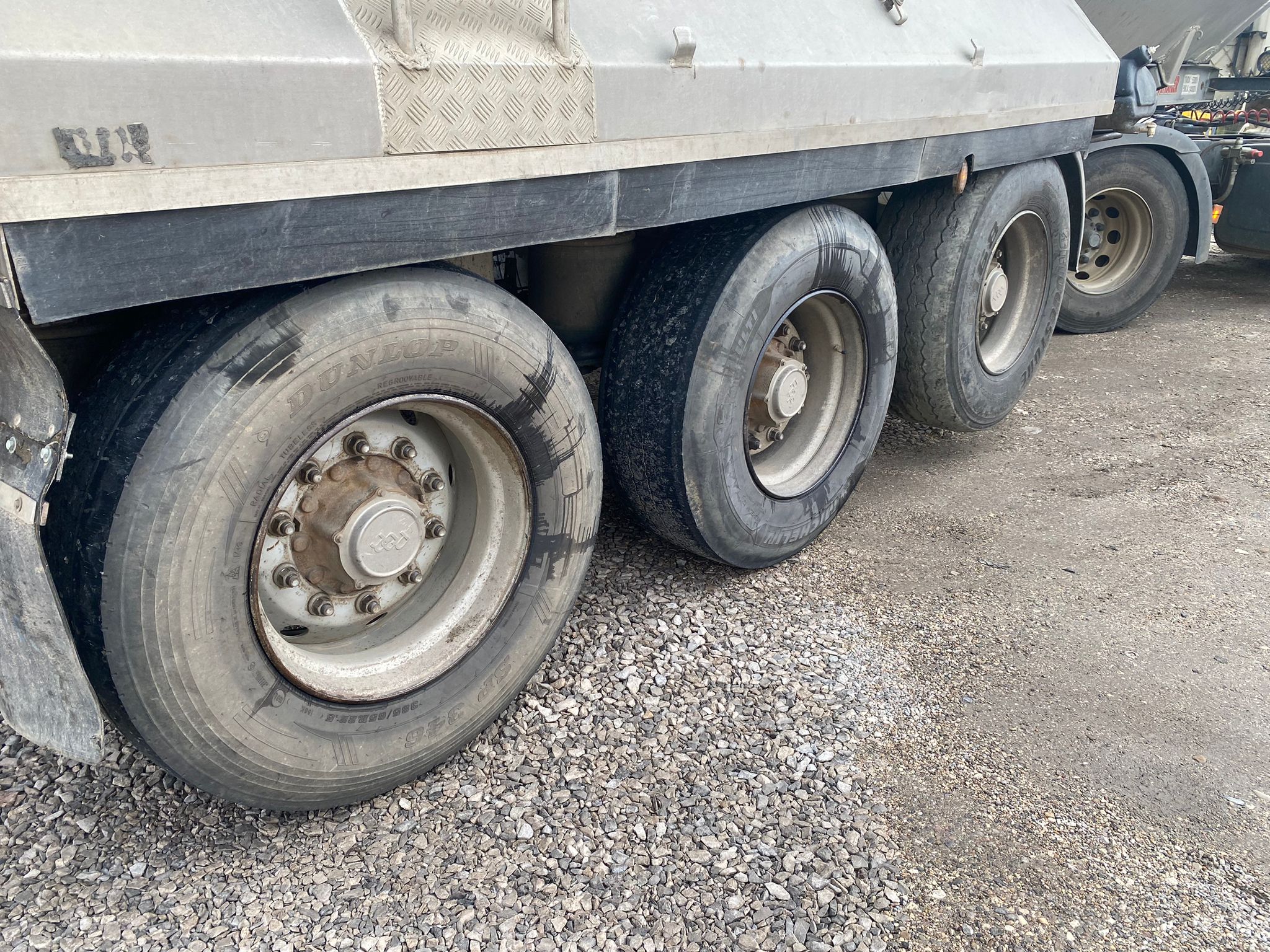 x- VENDIDO - Bañera basculante de aluminio Lecitrailer - 2007 - Imagen 10