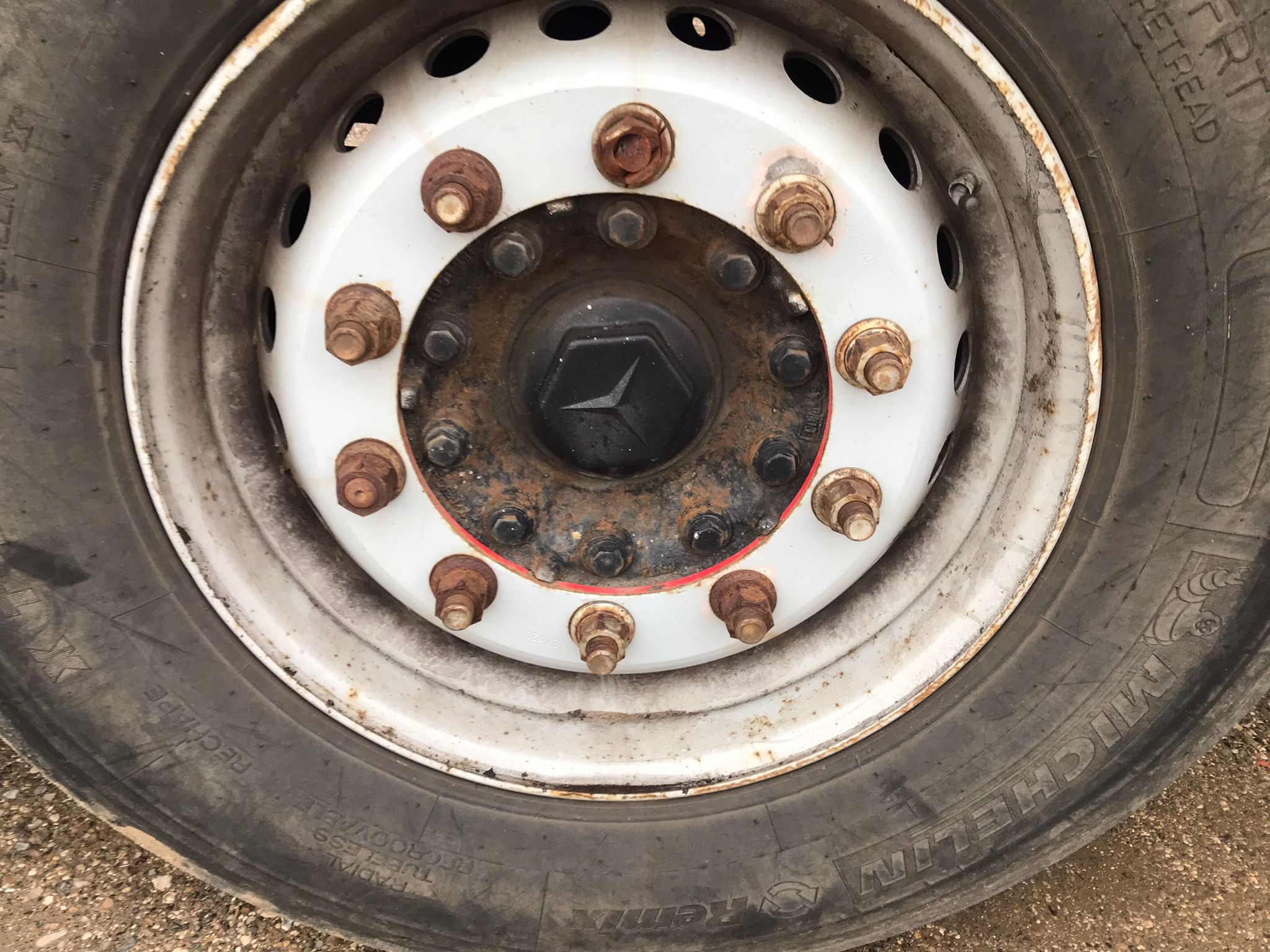 x- VENDIDO - Semirremolque tauliner Rojo Año 2005 - Imagen 12