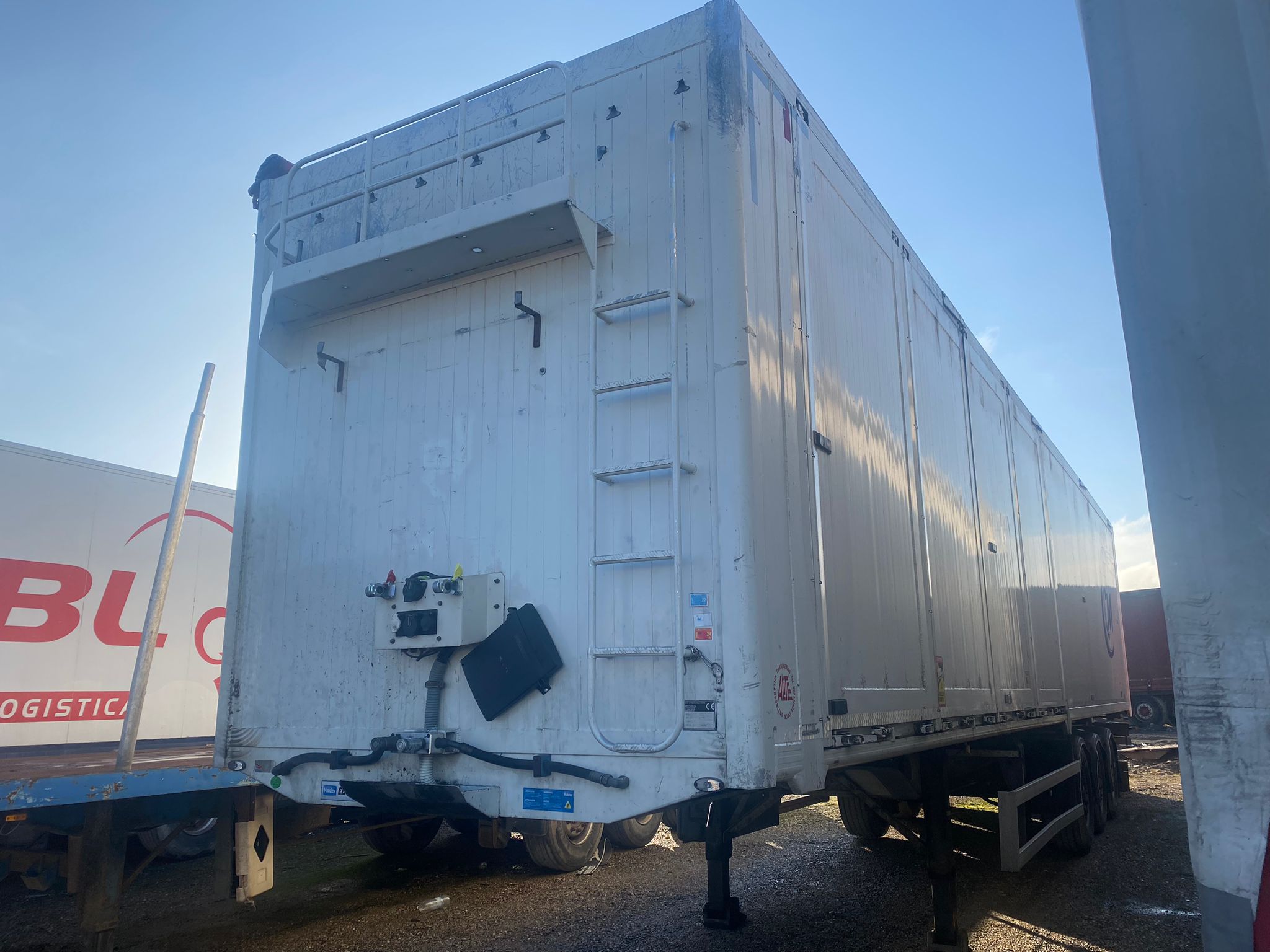 semirremolque piso movil