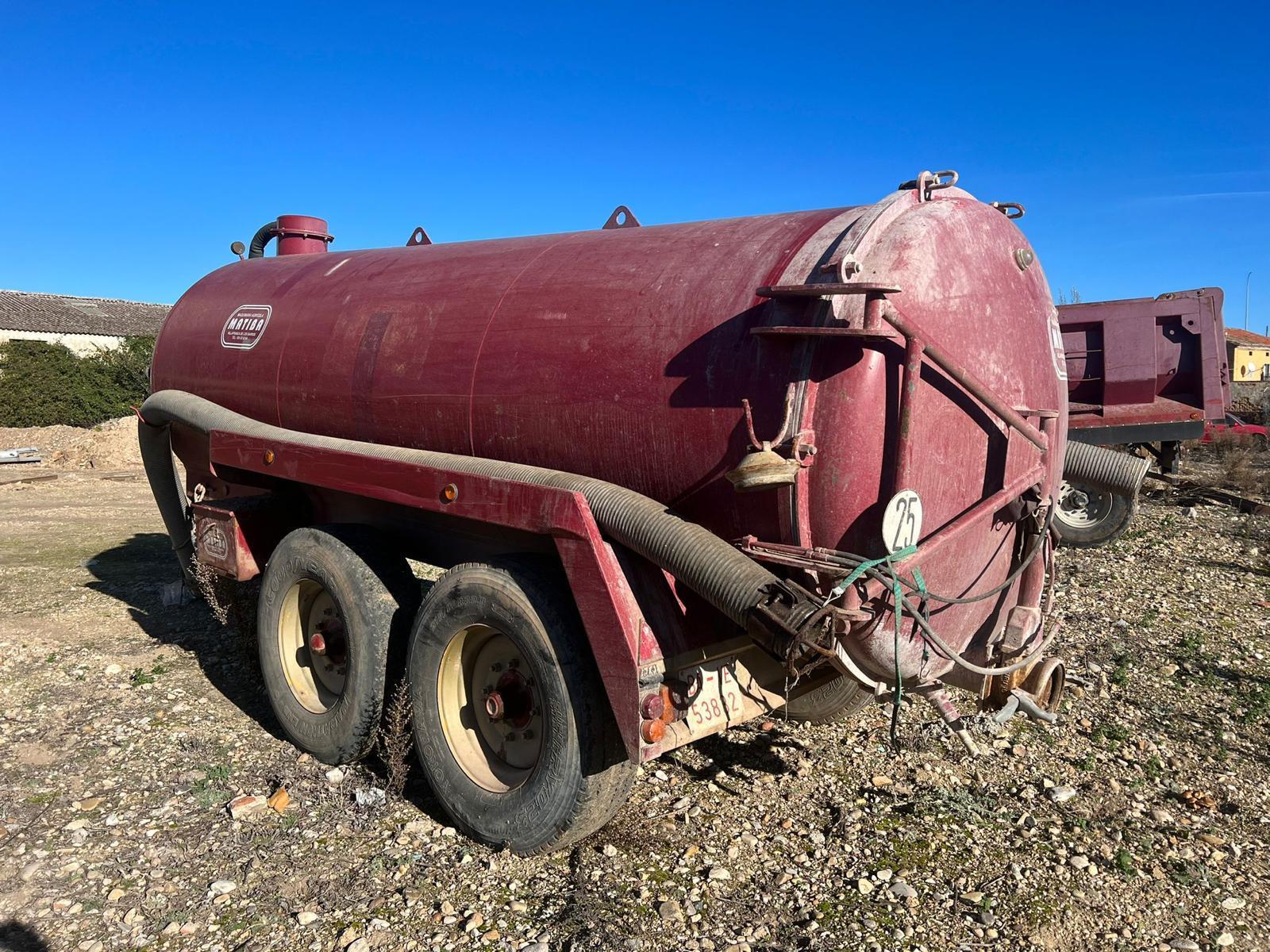 x- VENDIDO - Cisterna de agua 10.000 litros JMC Año 1994 - Imagen 3
