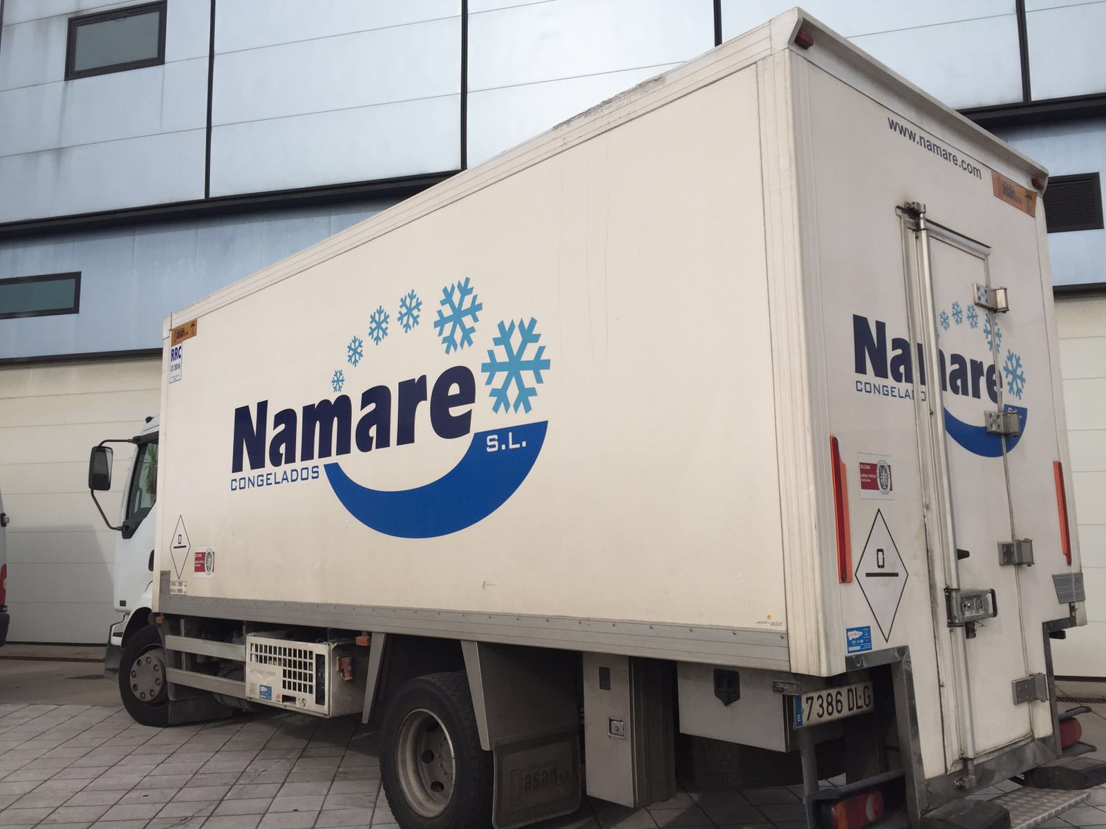 x- VENDIDO - Renault Midlum 220.12 C frigorífico - 2005 - Imagen 5