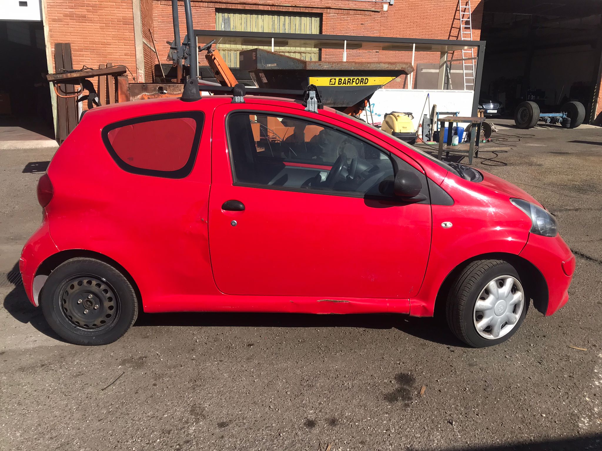 Toyota Aygo - 2008 - Imagen 4