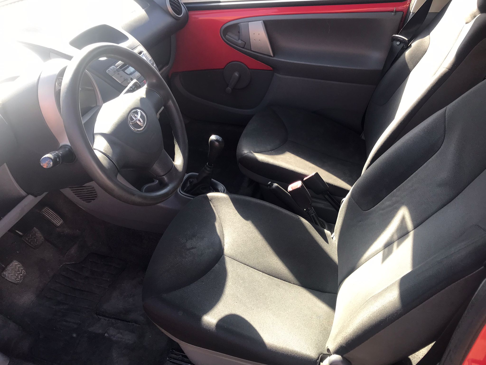 Toyota Aygo - 2008 - Imagen 9