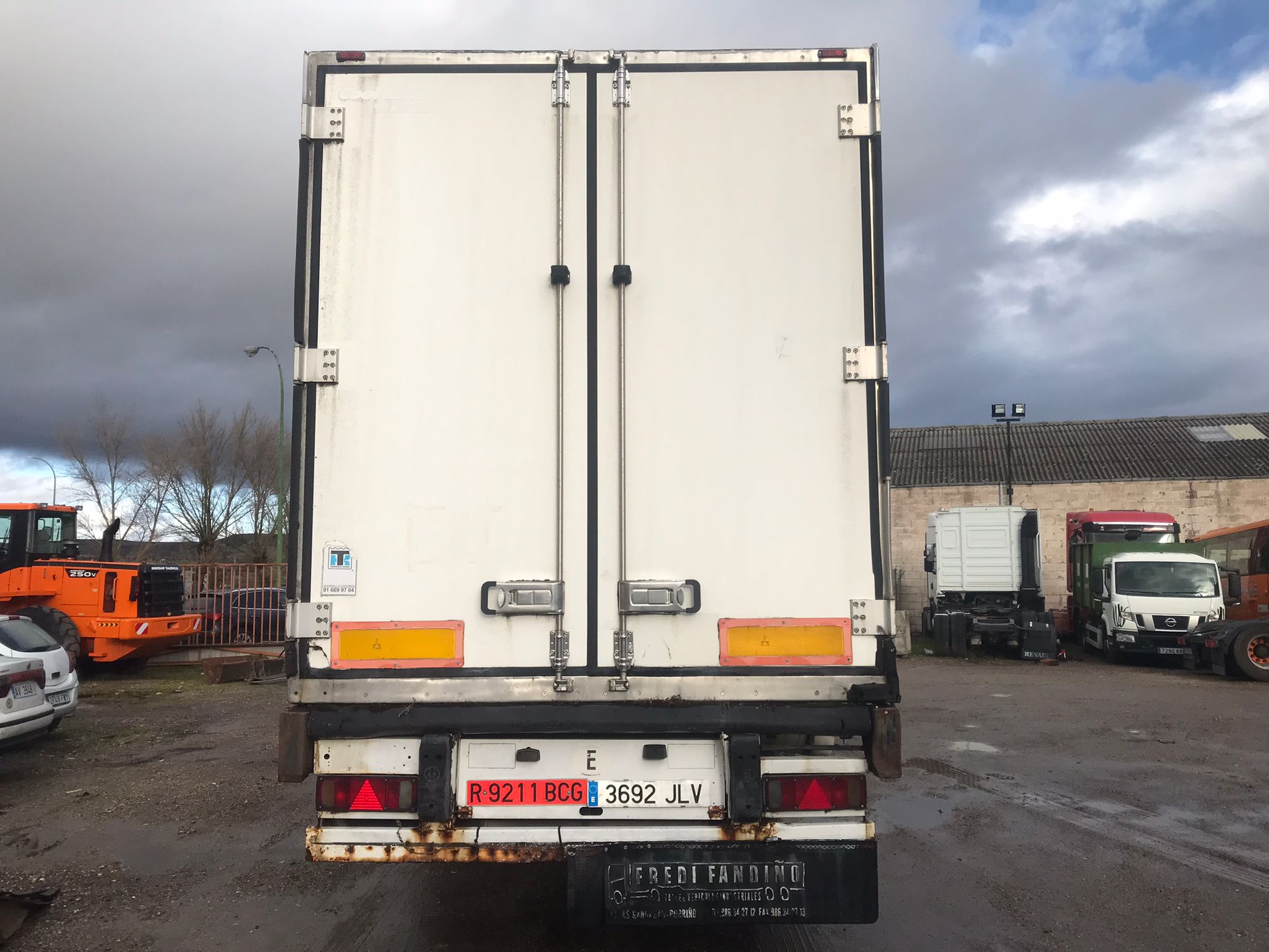 x- VENDIDO - Semirremolque frigorífico Krone Año 2008 - Imagen 4