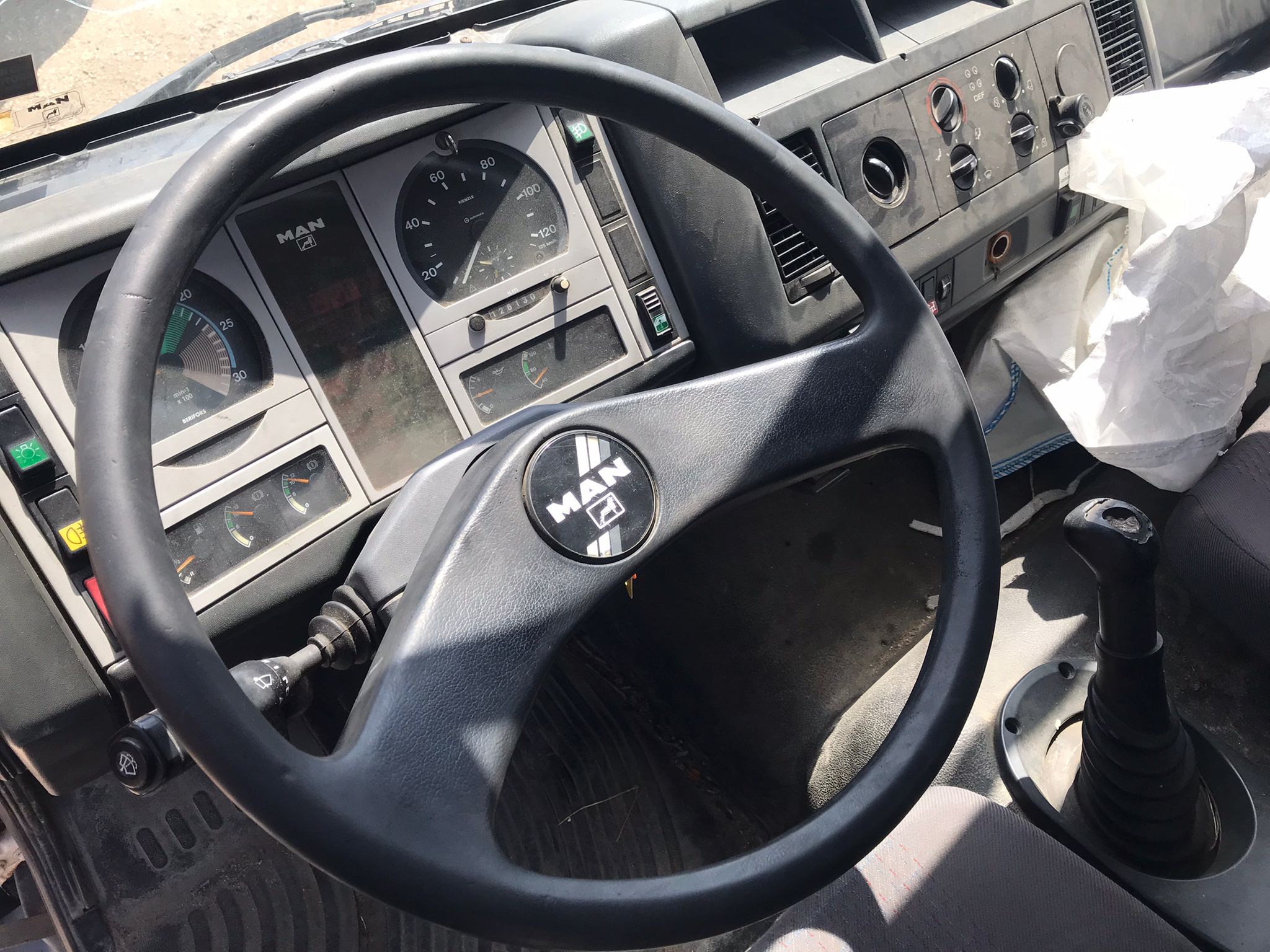 Man 18.284 LAC basculante quitanieves - 2001 - Imagen 12