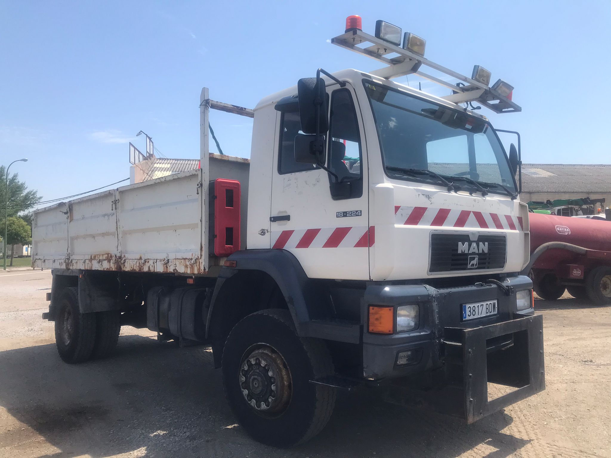 Man 18.284 LAC basculante quitanieves - 2001 - Imagen 5