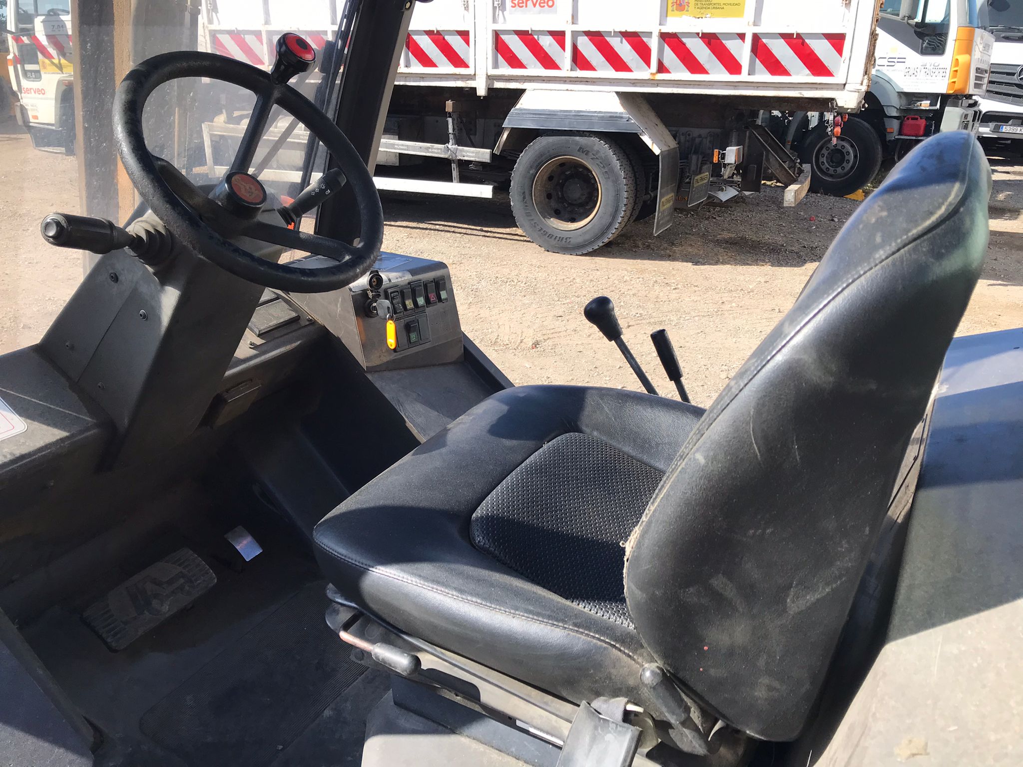 x- VENDIDO - Carretilla elevadora diésel Manitou MSI 30 Año 2002 - Imagen 14