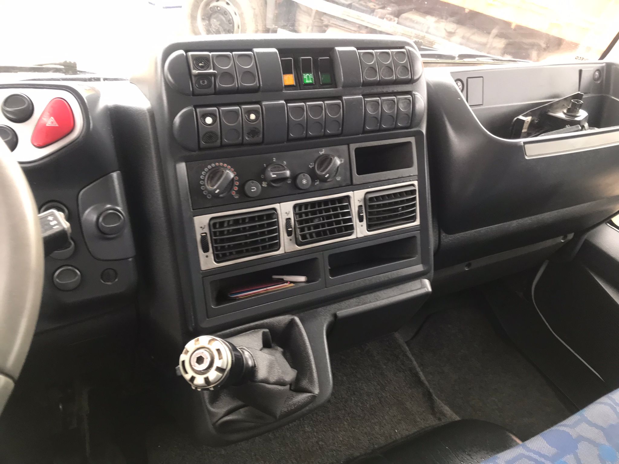 x- VENDIDO - Iveco ML160E25/P portavehículos - 2008 - Imagen 23