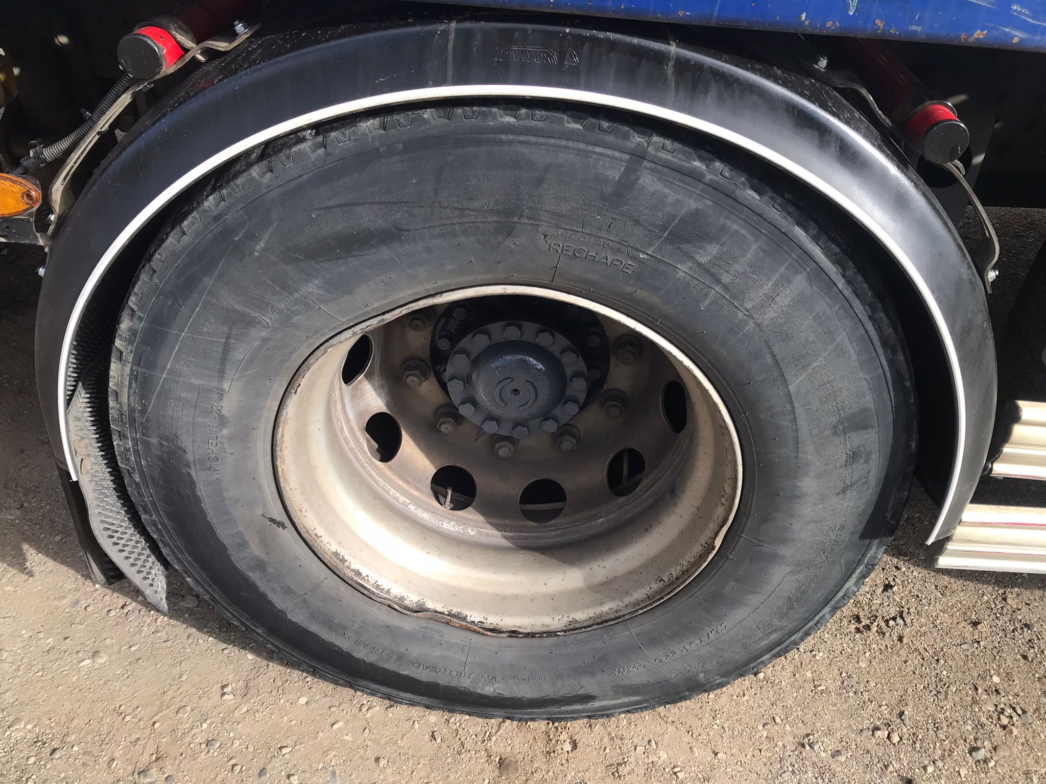 Iveco 180E portavehículos - 2018 - Imagen 15