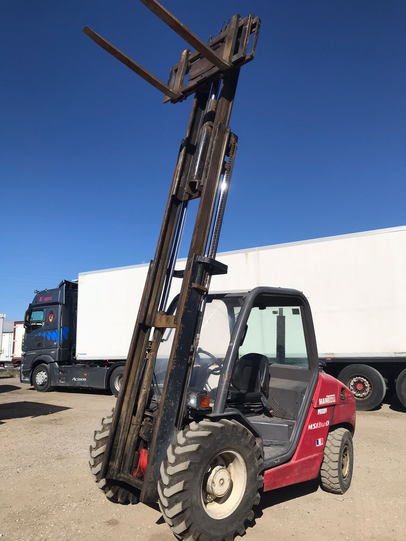 x- VENDIDO - Carretilla elevadora diésel Manitou MSI 30 Año 2002 - Imagen 9