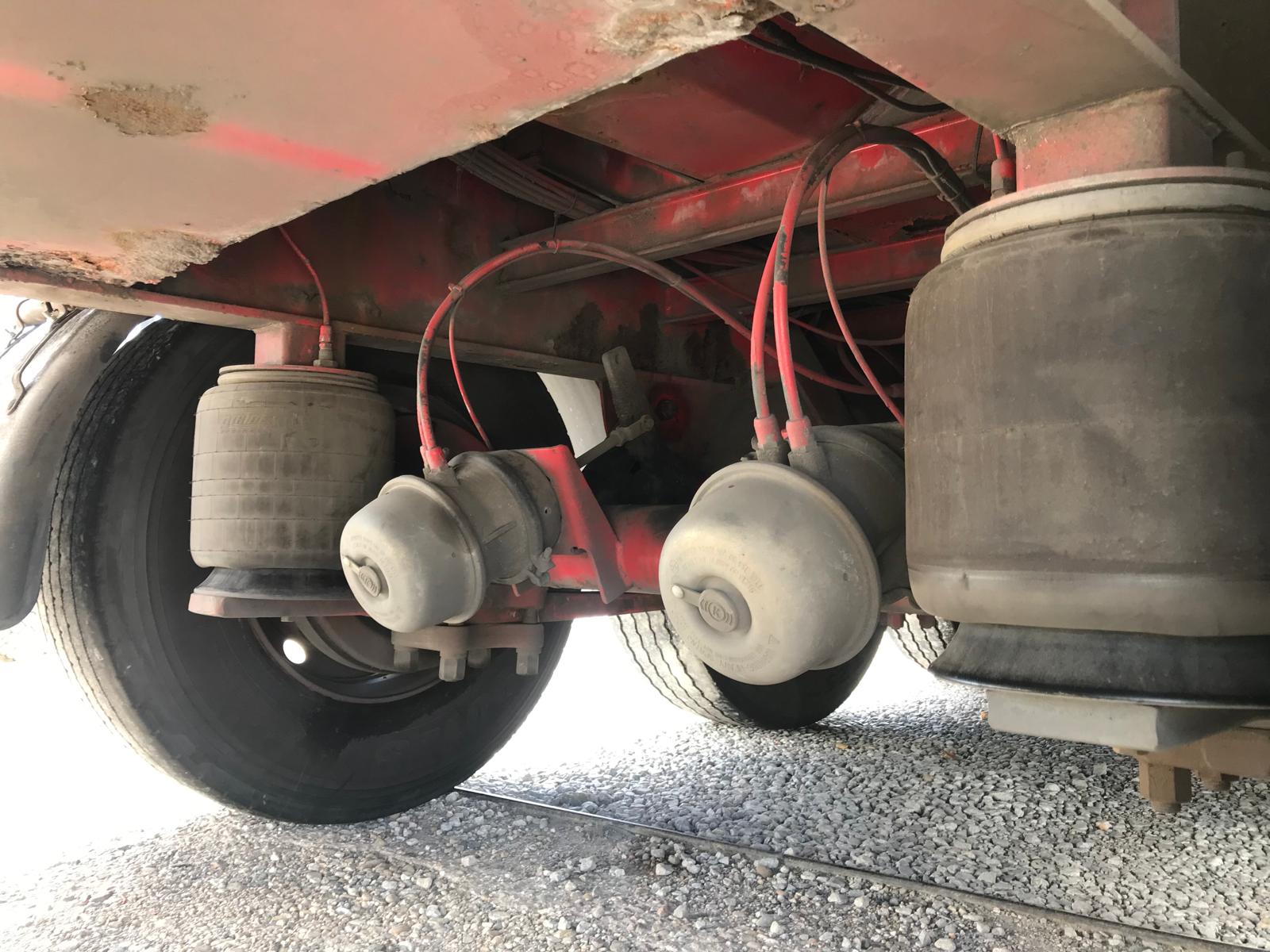 x- VENDIDO - Semirremolque portacontenedores Fruehauf Año 1999 - Imagen 11