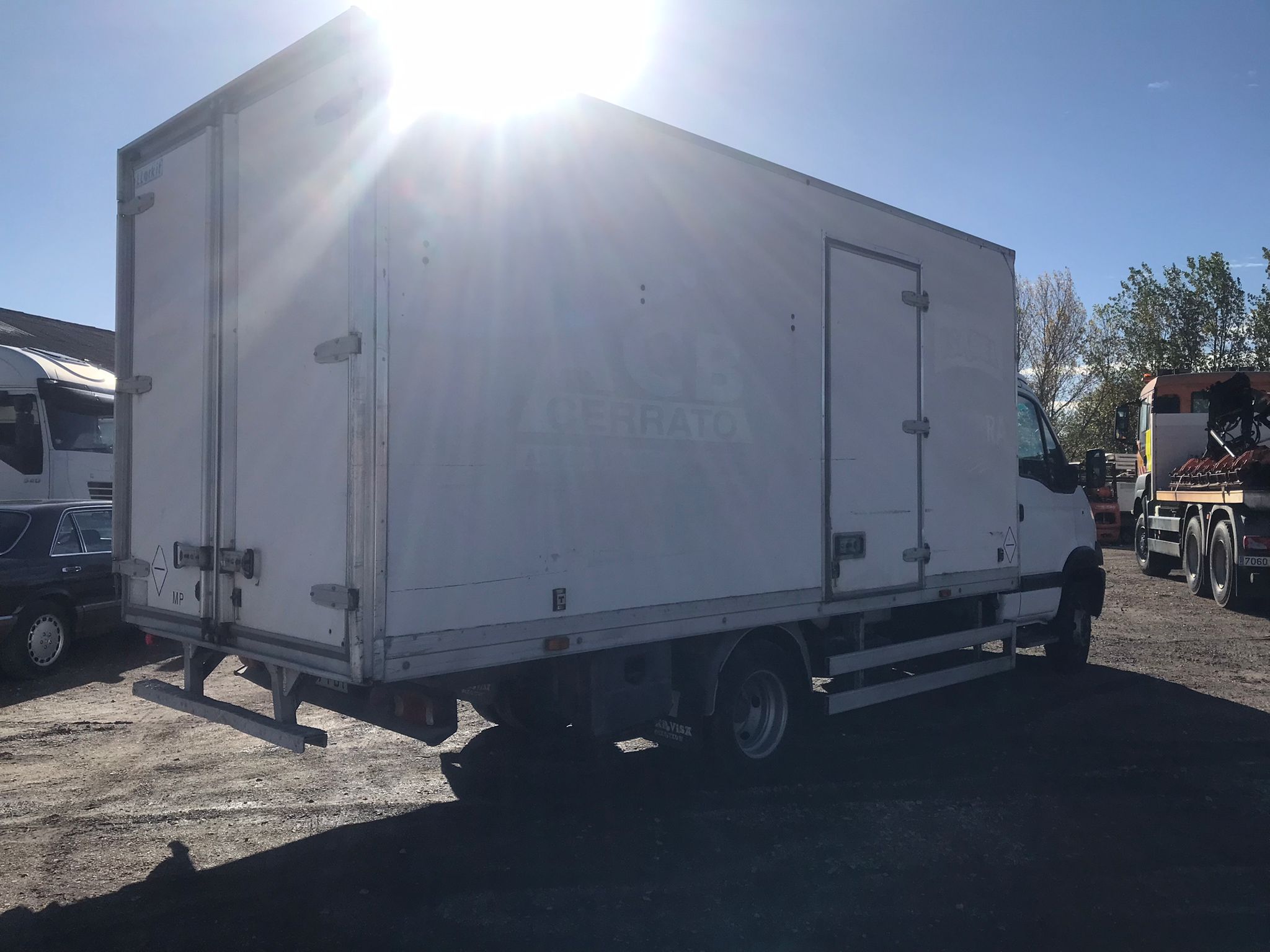 Renault Mascott 160.65 4x2 caja cerrada - 2005 - Imagen 5