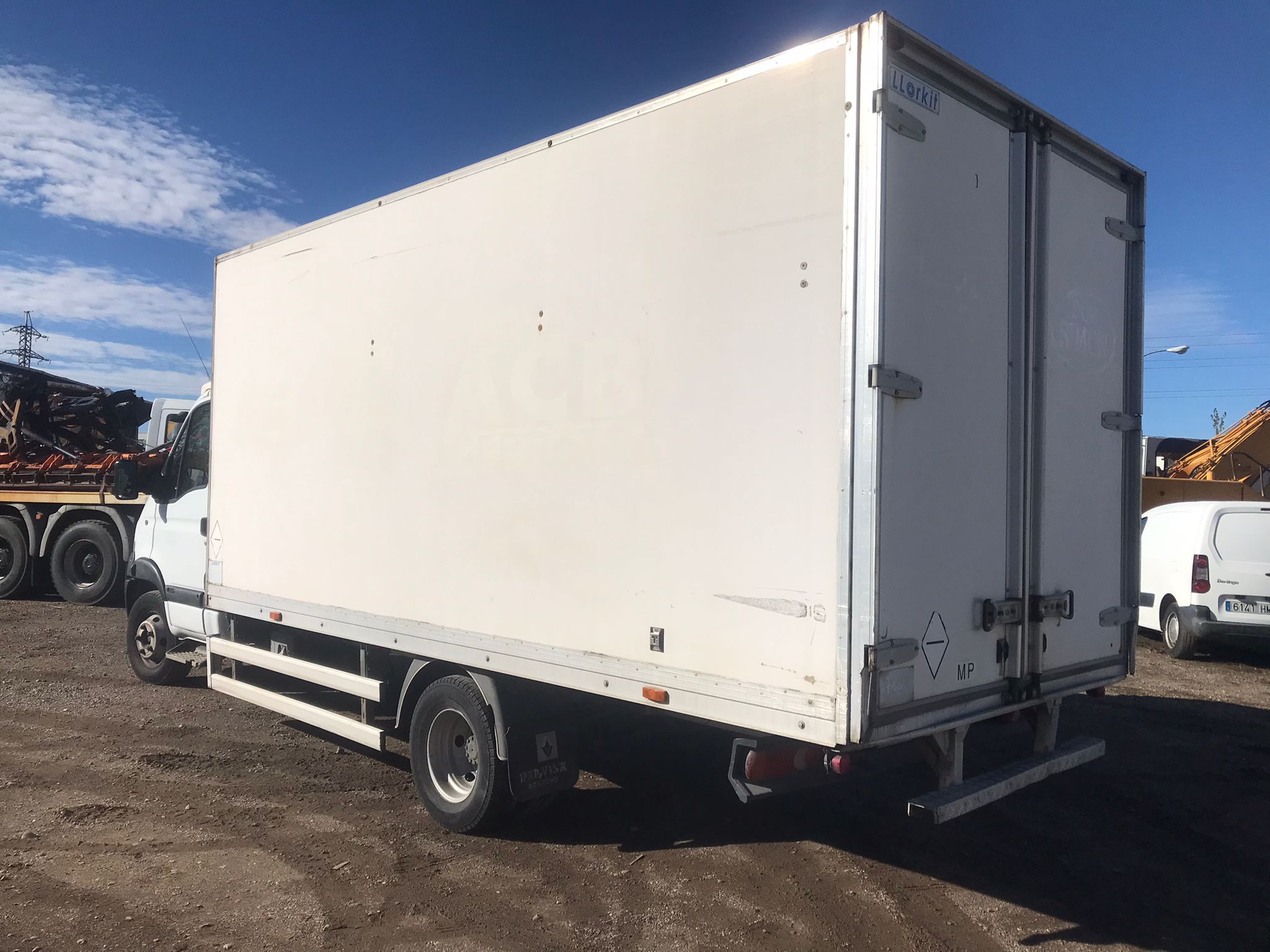 Renault Mascott 160.65 4x2 caja cerrada - 2005 - Imagen 7