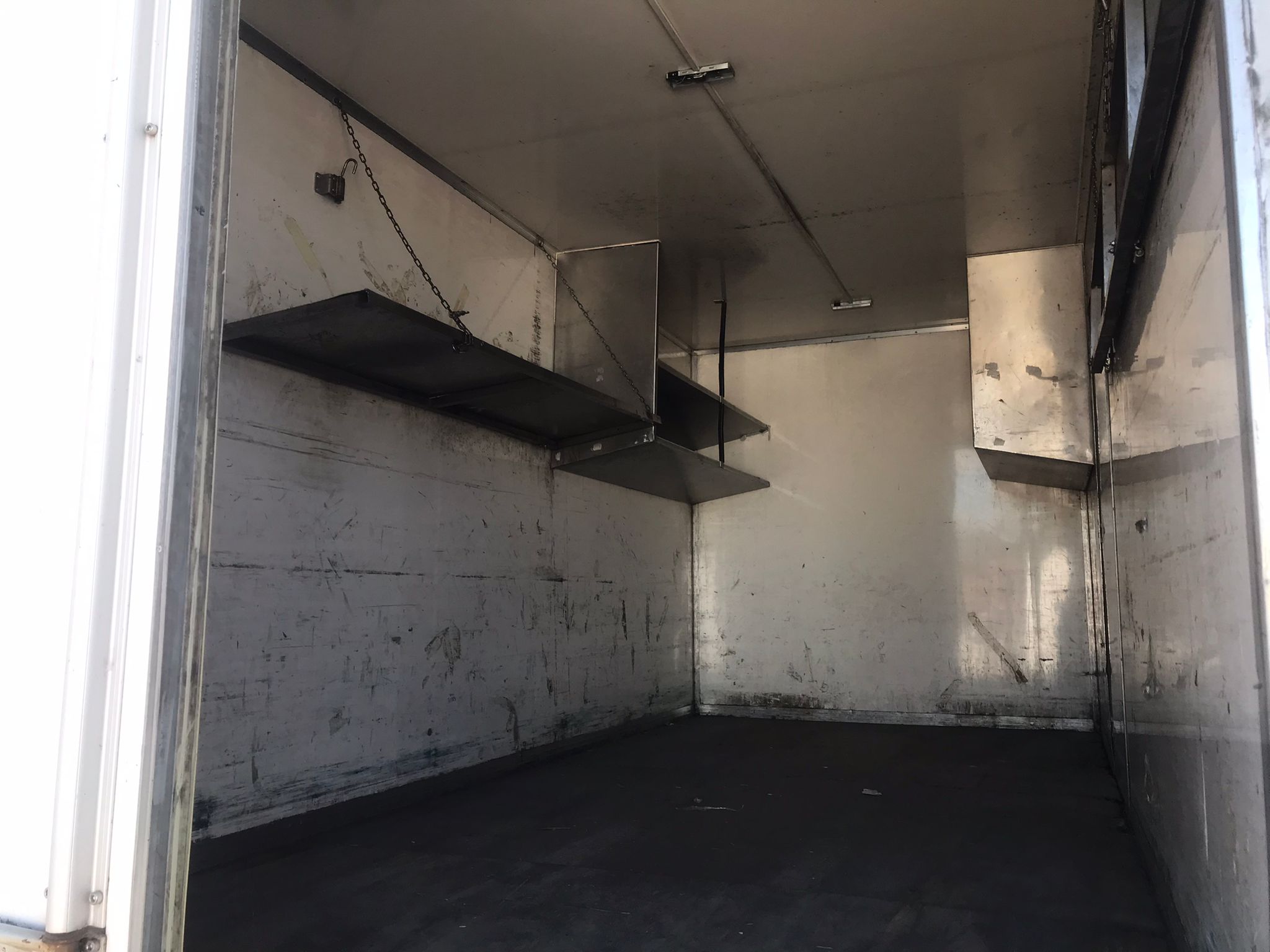 Renault Mascott 160.65 4x2 caja cerrada - 2005 - Imagen 12