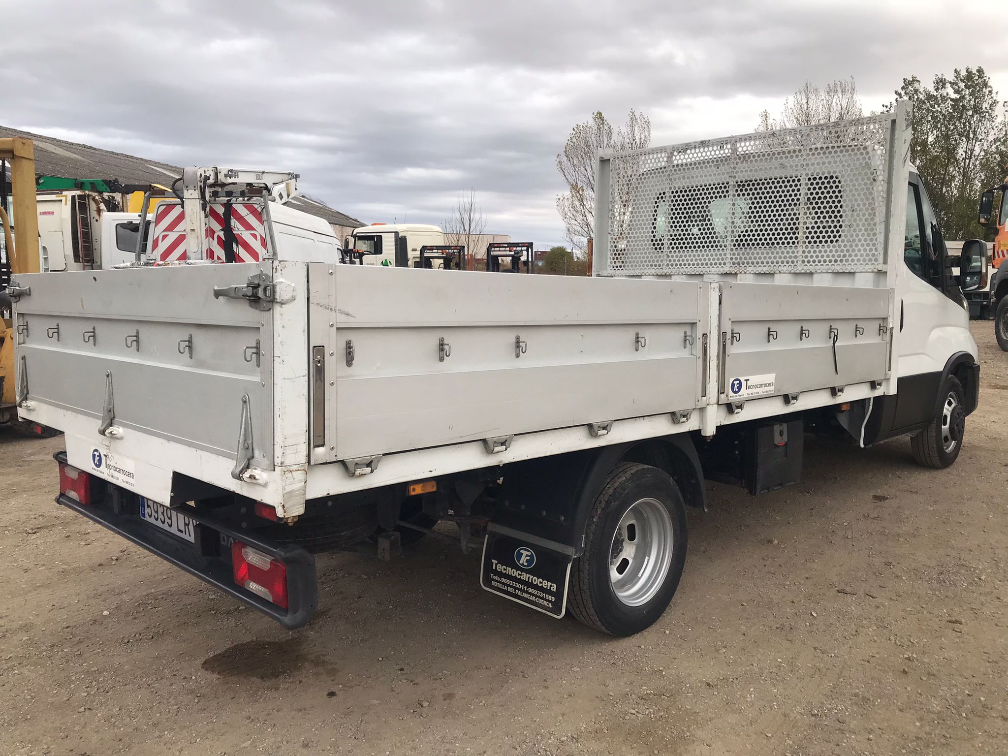 x- VENDIDO - Iveco 35C12 caja abierta - 2021 - Imagen 5