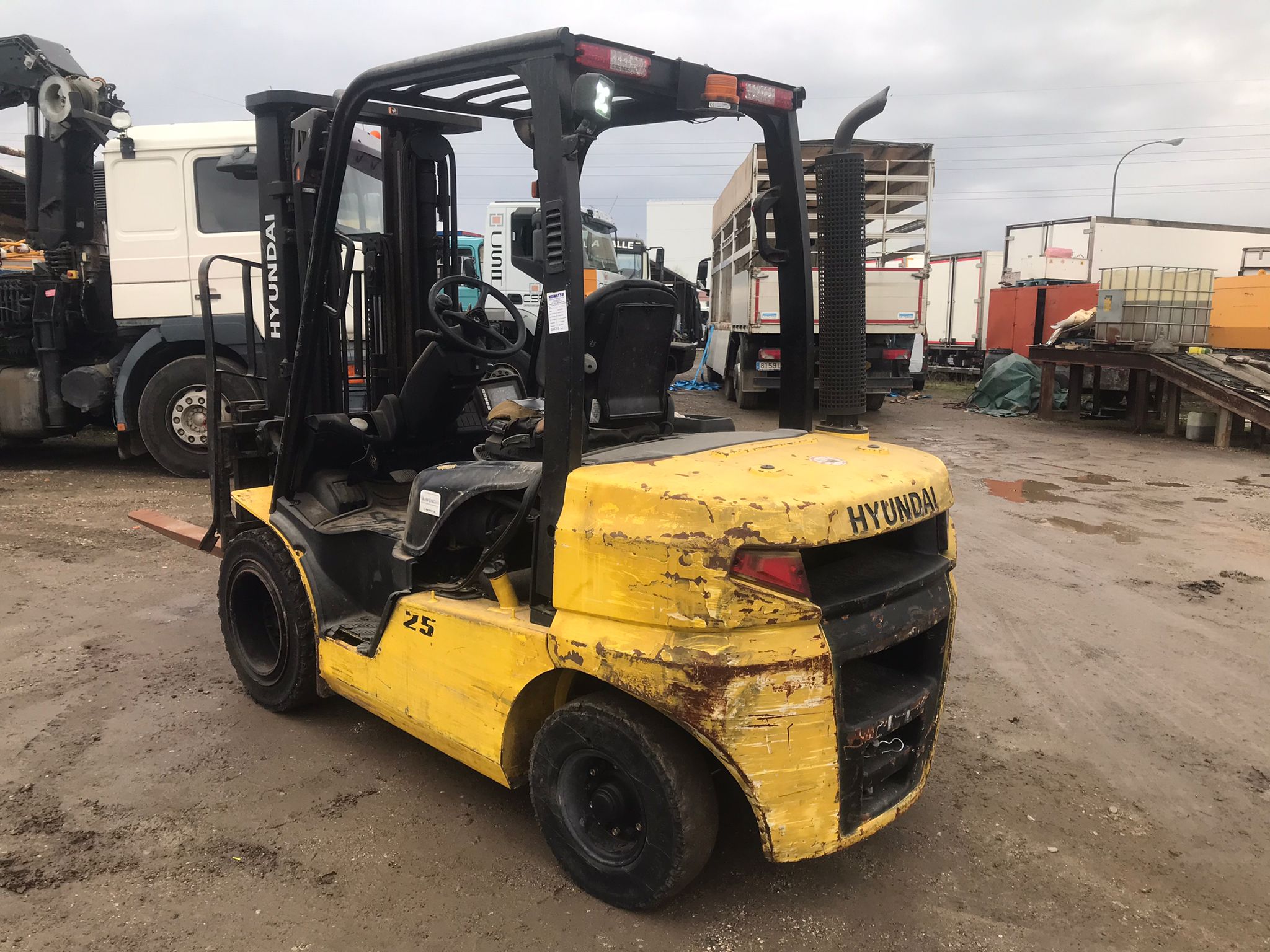 Carretilla elevadora diésel Hyundai 25D-9E Año 2017 - Imagen 9