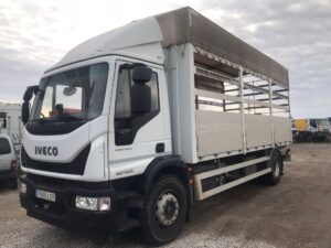 Iveco 190EL frontal izquierdo