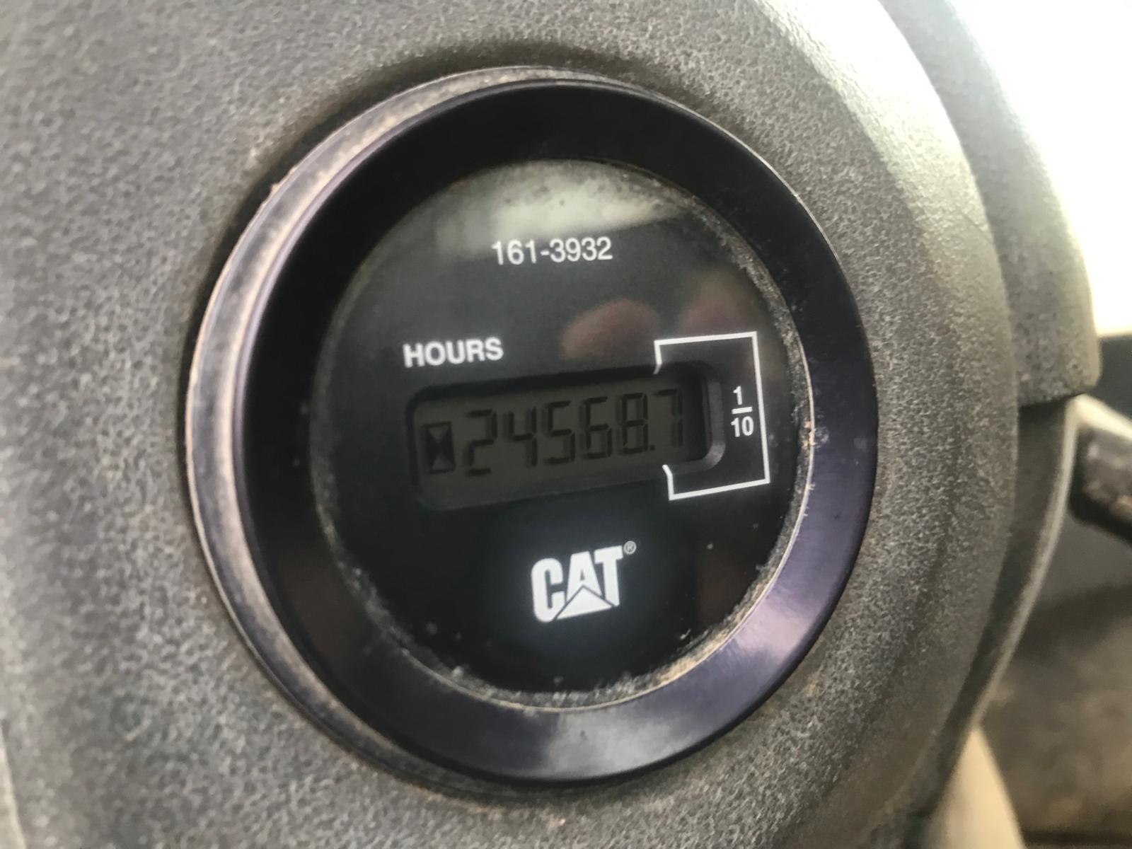 Pala cargadora Caterpillar 938 G - 2003 - Imagen 13