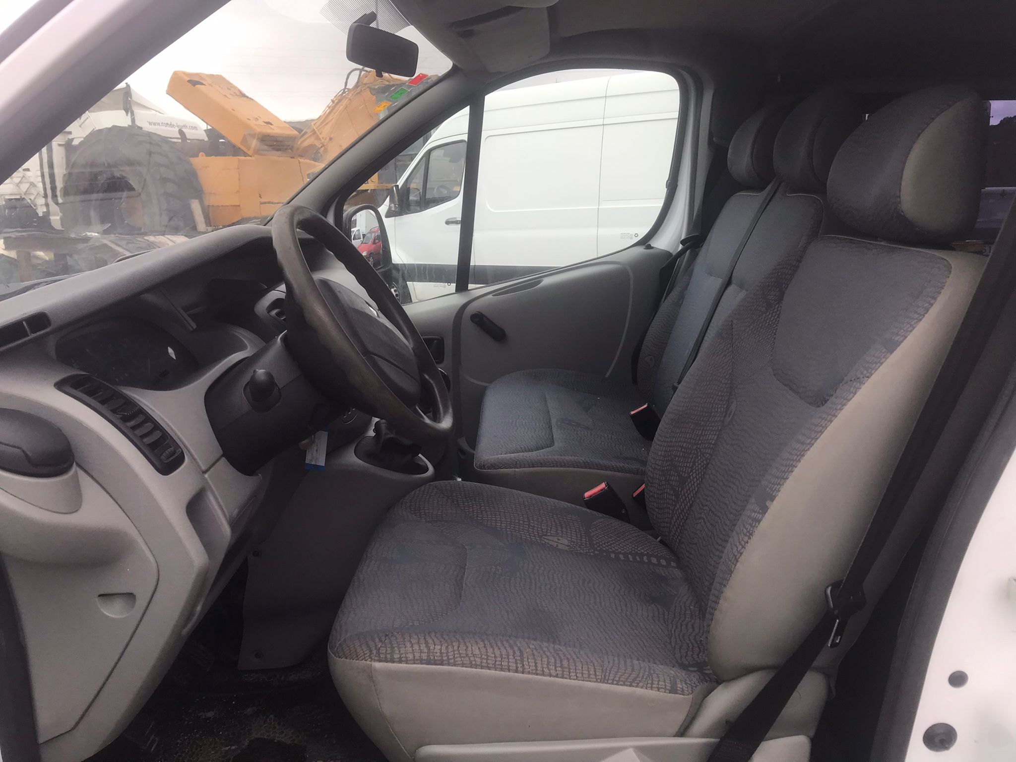 x- VENDIDO - Renault Trafic - 2003 - Imagen 10