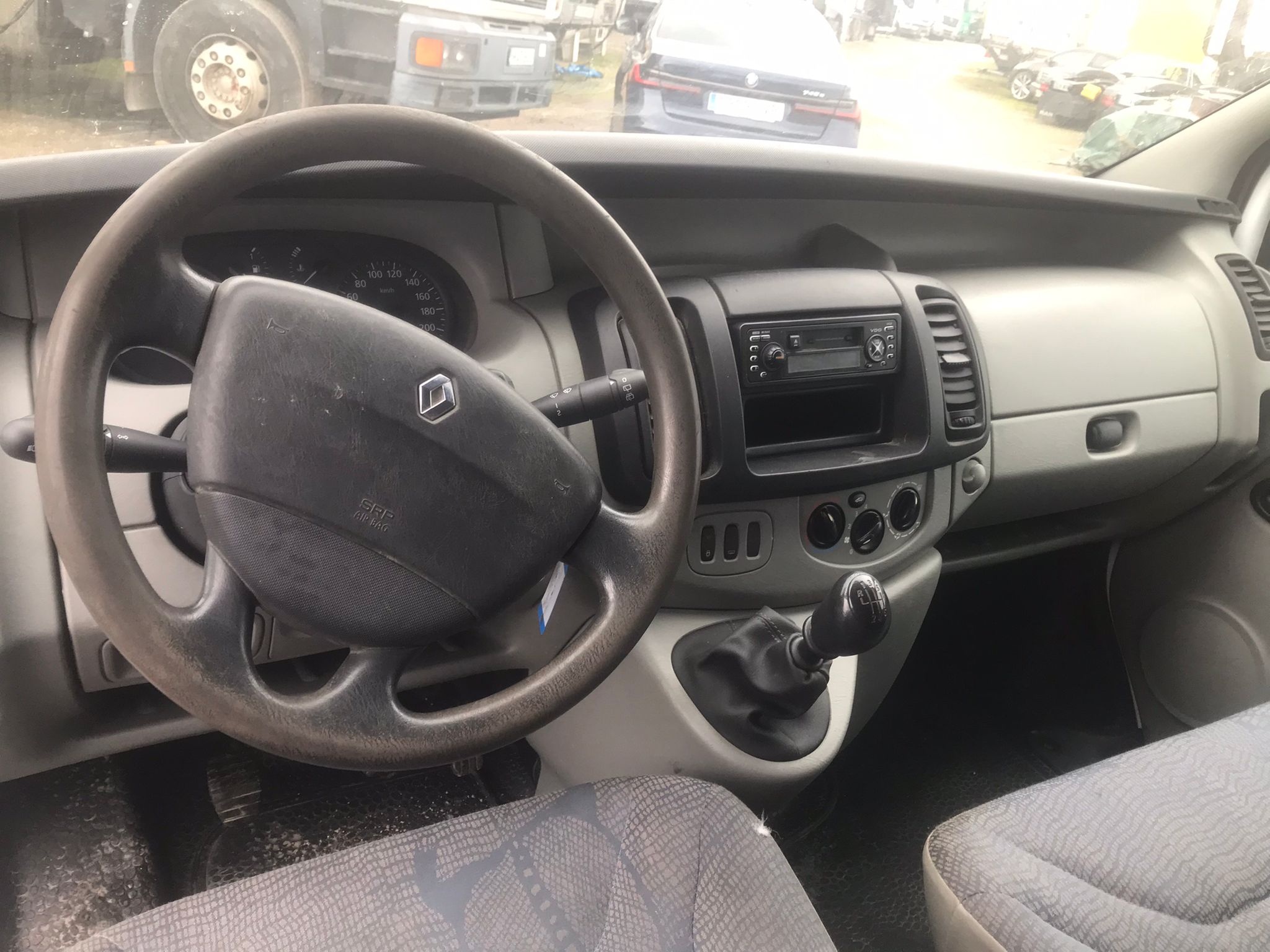 x- VENDIDO - Renault Trafic - 2003 - Imagen 11