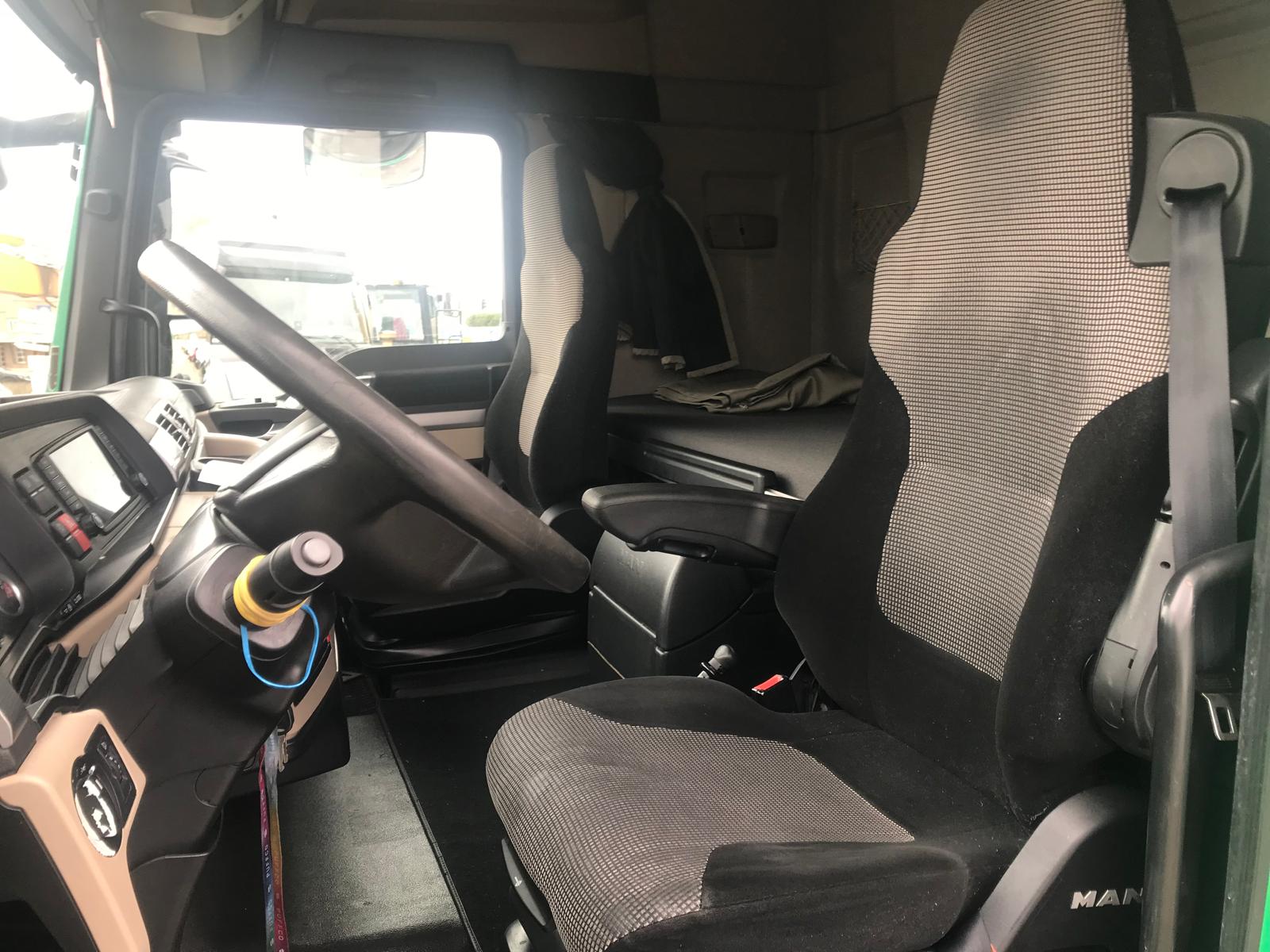 Interior cabina MAN TGX