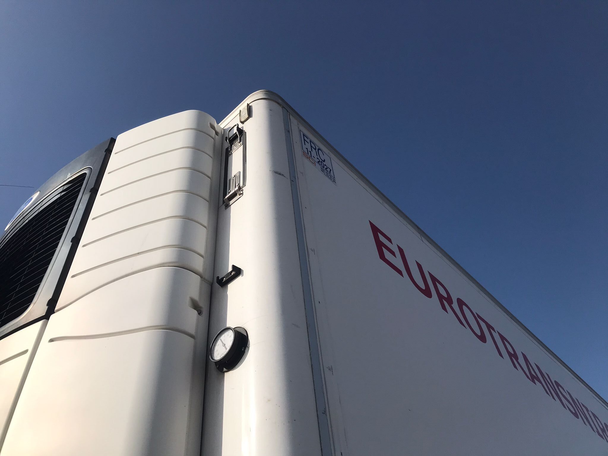 Frontal semirremolque frigorífico Chereau Inogam Carrier Vector 1550