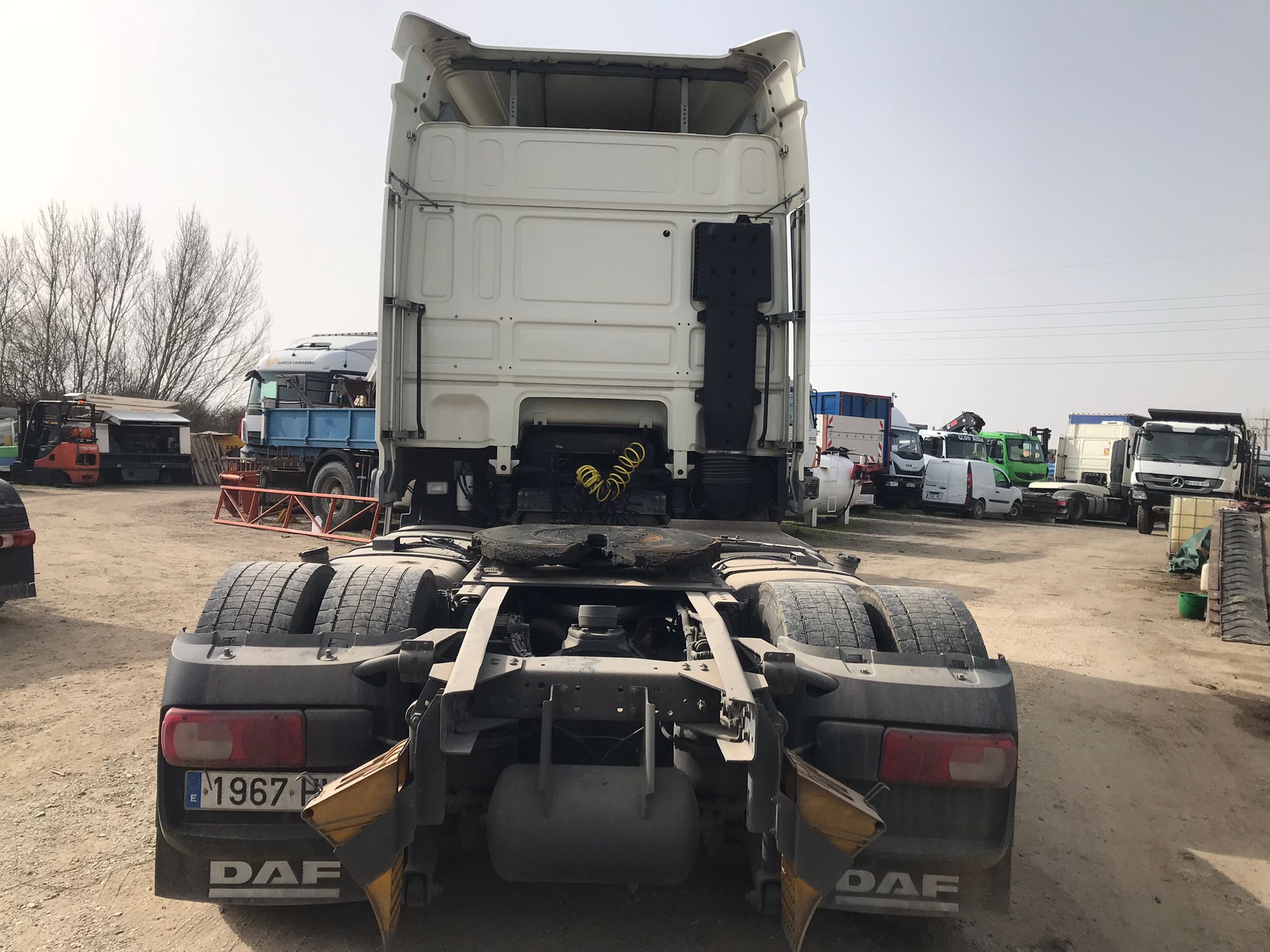 DAF XF 105.460 parte trasera