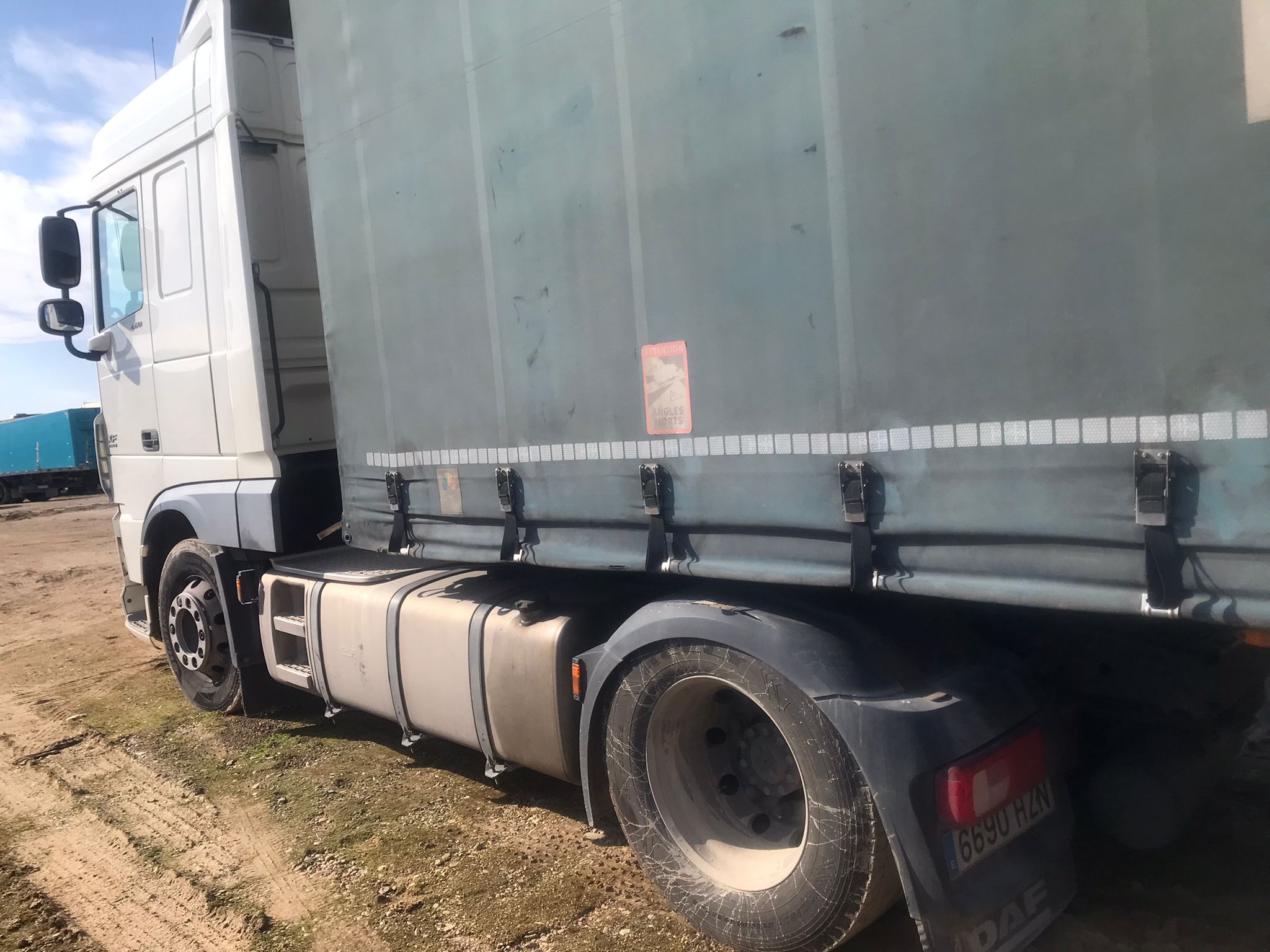DAF XF 460 FT trasera izquierda