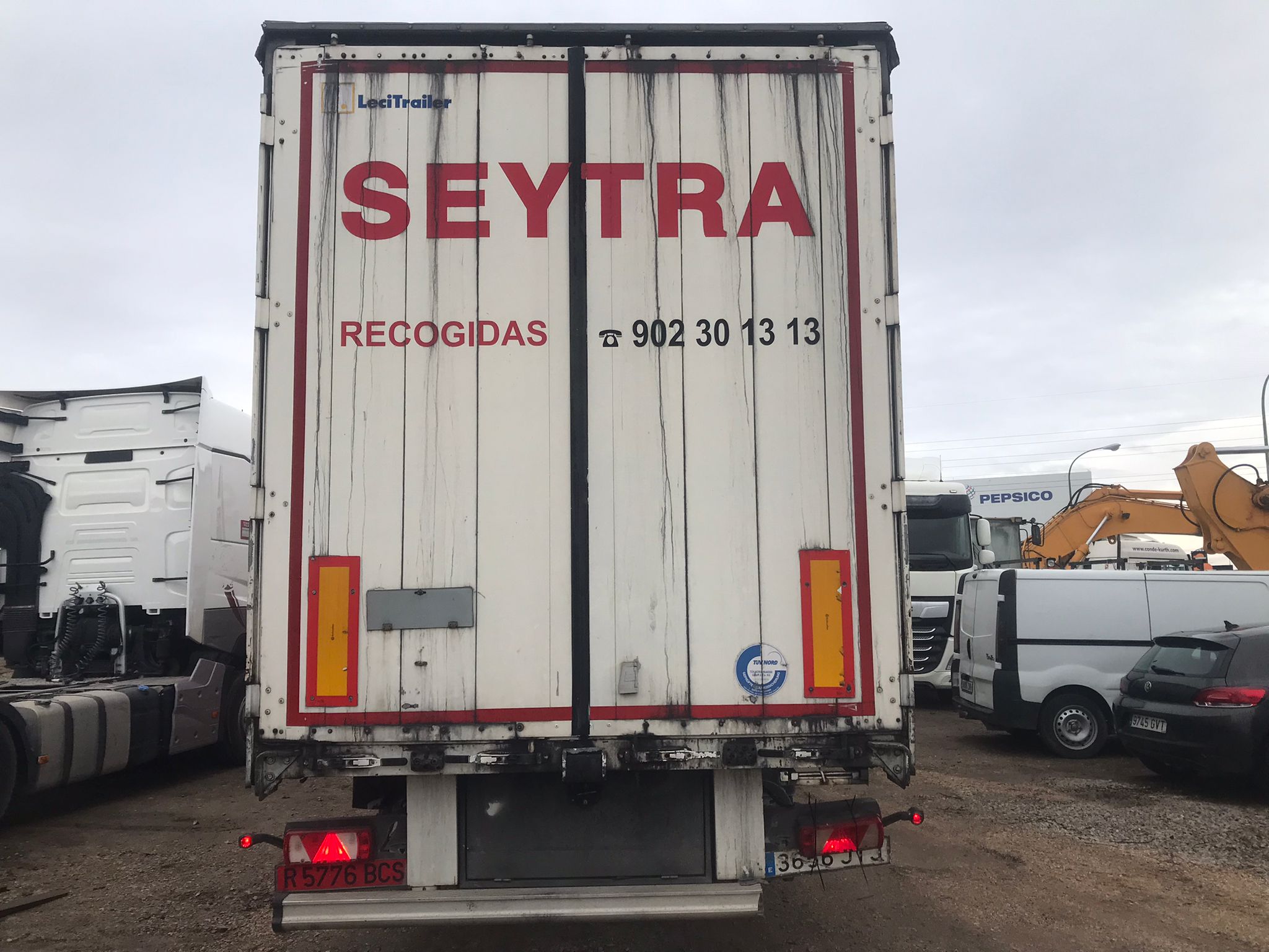 Semirremolque tauliner Lecitrailer Año 07/2015 - Imagen 4