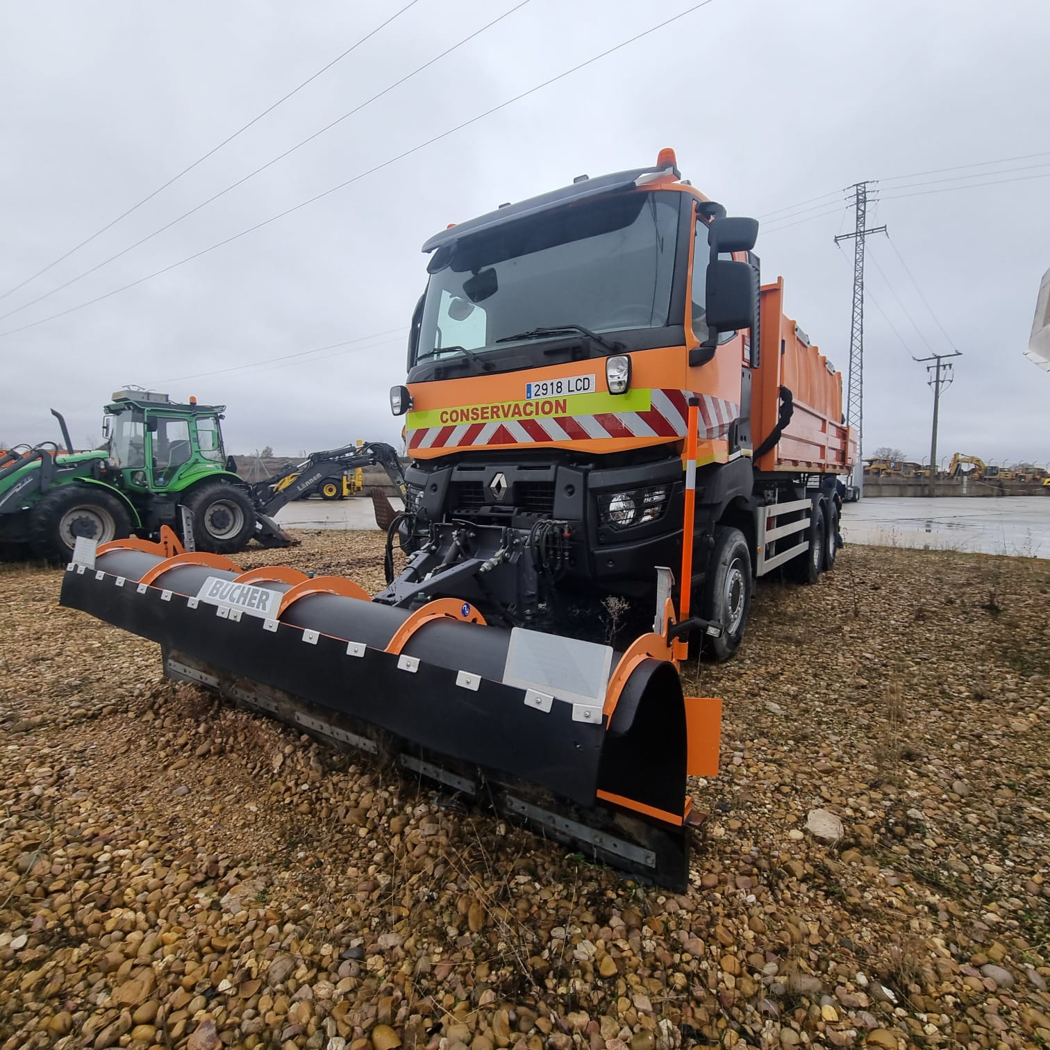 Renault K460 quitanieves frontal izquierdo