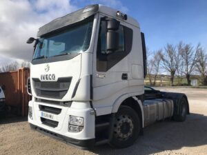 Iveco Stralis frontal izquierdo