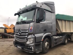 Mercedes Actros frontal izquierdo
