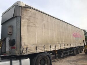 Schmitz tauliner frontal izquierdo